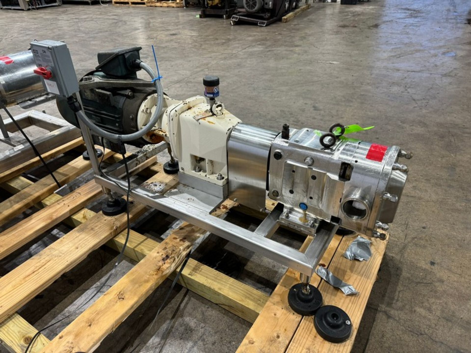 2012 Waukesha Cherry-Burrell 15 hp Positive Displacement Pump, M/N 130U2, S/N 1000002765245, with - Image 3 of 12