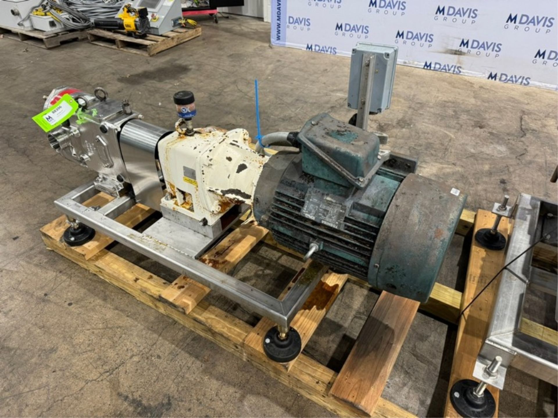 2012 Waukesha Cherry-Burrell 15 hp Positive Displacement Pump, M/N 130U2, S/N 1000002765245, with - Bild 7 aus 12