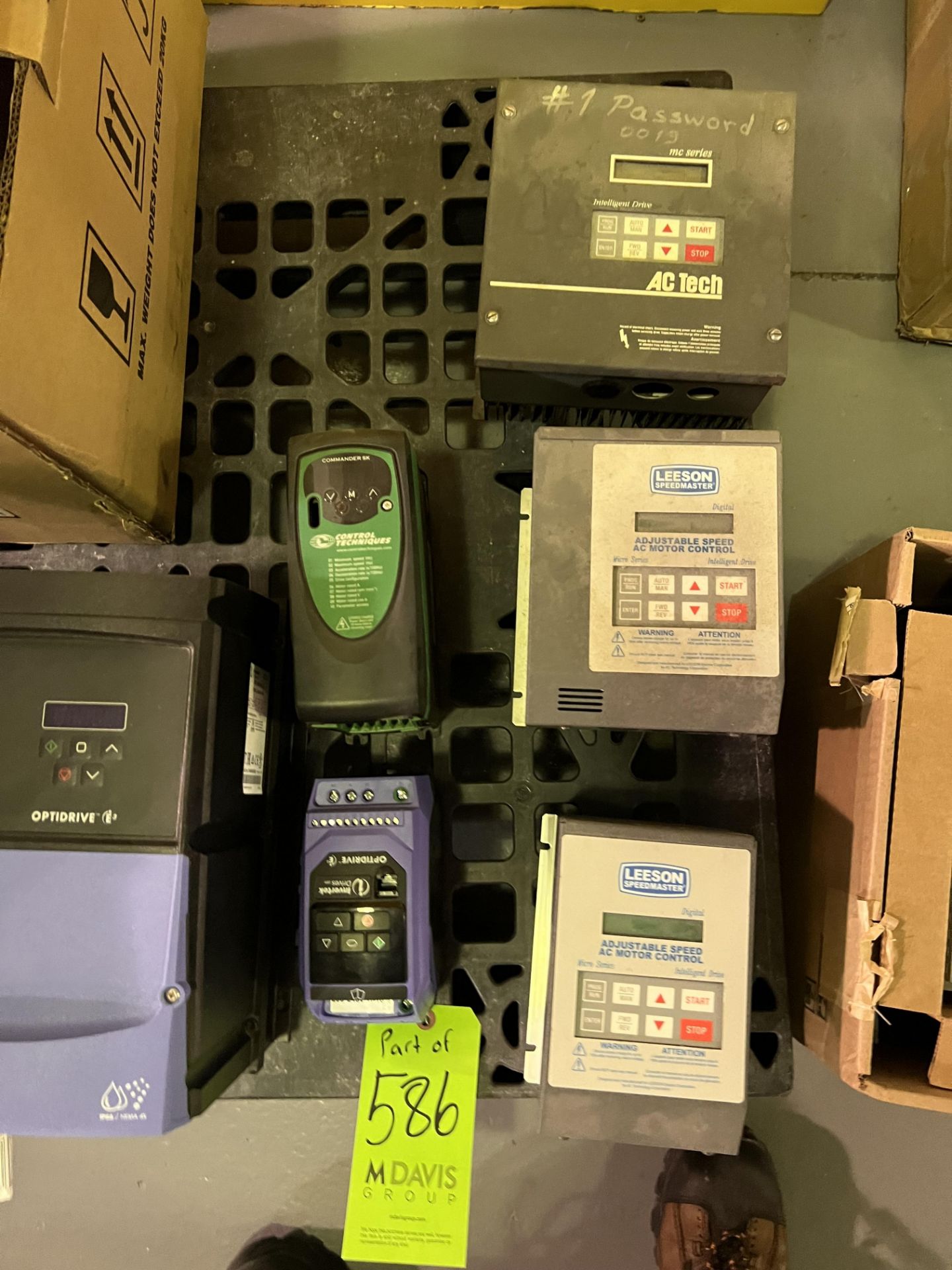 LOT OF ASSORTED VARIABLE SPEED CONTROLLERS, VFDS, ELECTRIC CONTROLLS AND MRO - Image 5 of 26