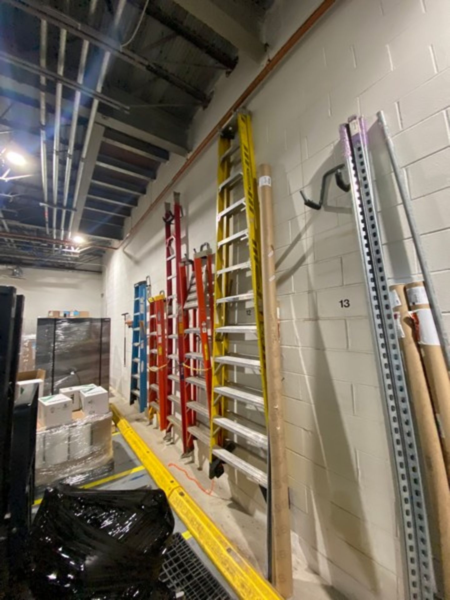 LOT OF ASSORTED LADDERS