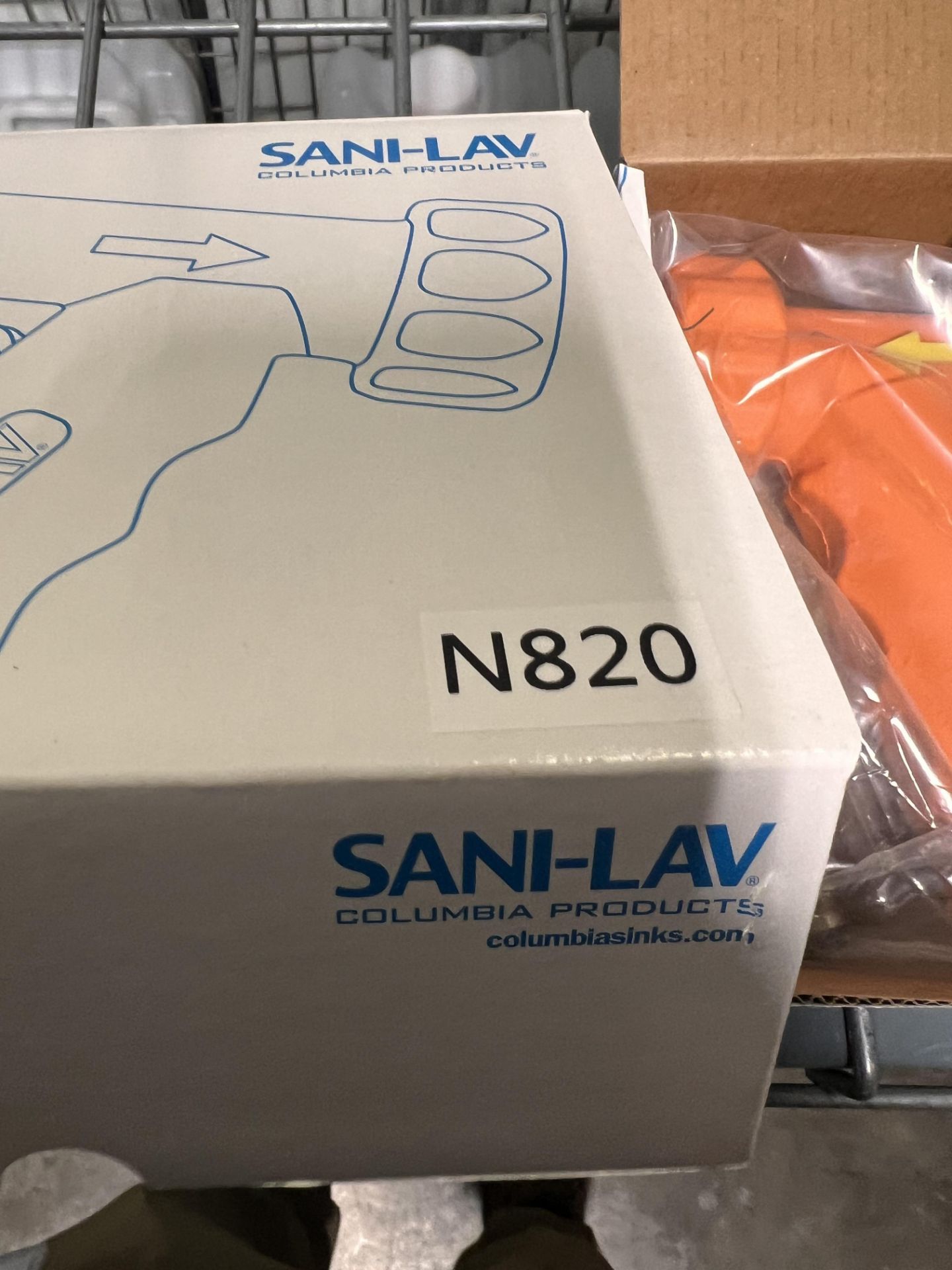 (2) NEW SANI-LAV HOT/COLD HOSE SPRAY NOZZLES, MODEL N820 - Image 7 of 8