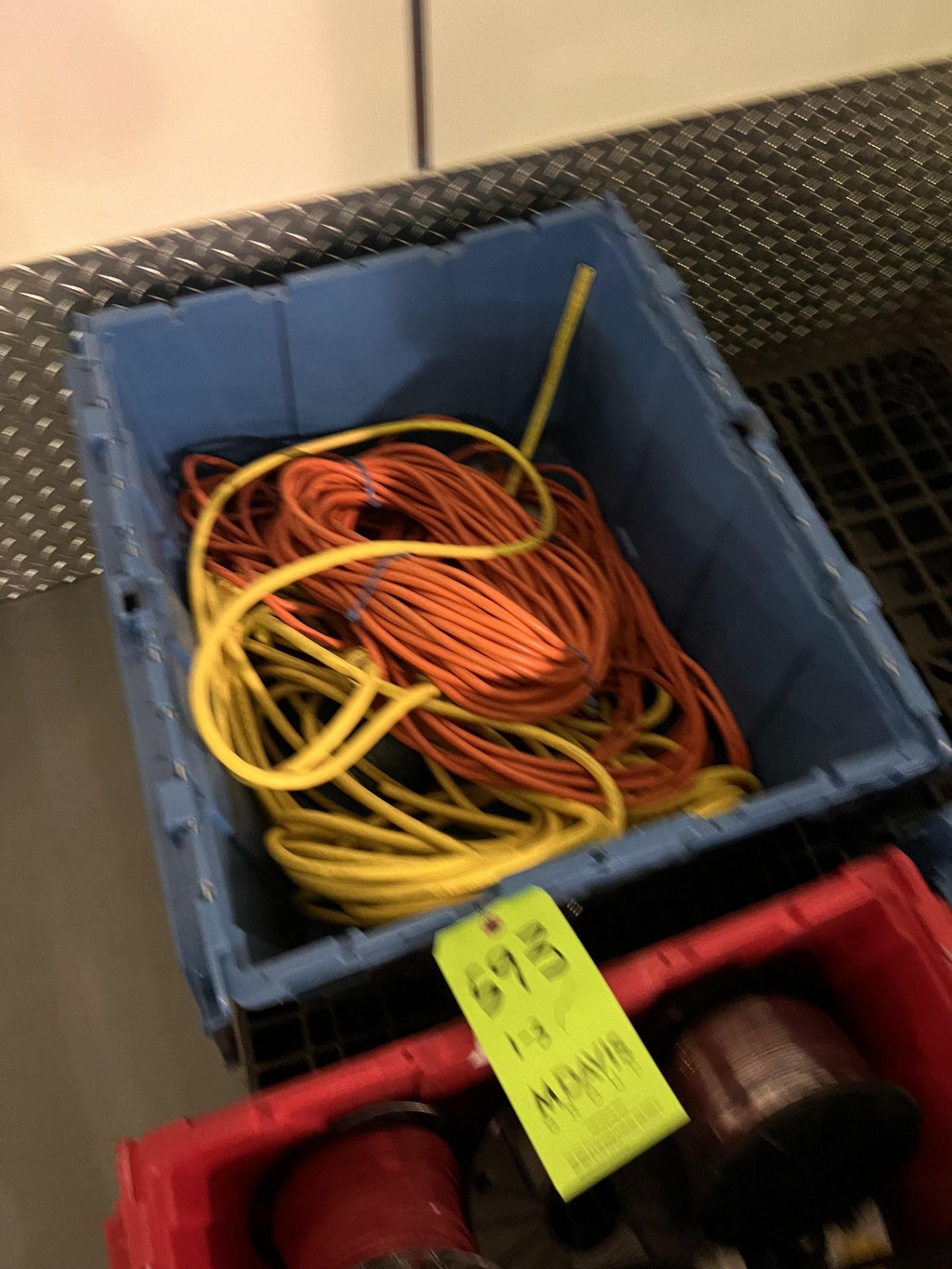 ASSORTED ELECTRICAL WIRES - Image 10 of 10