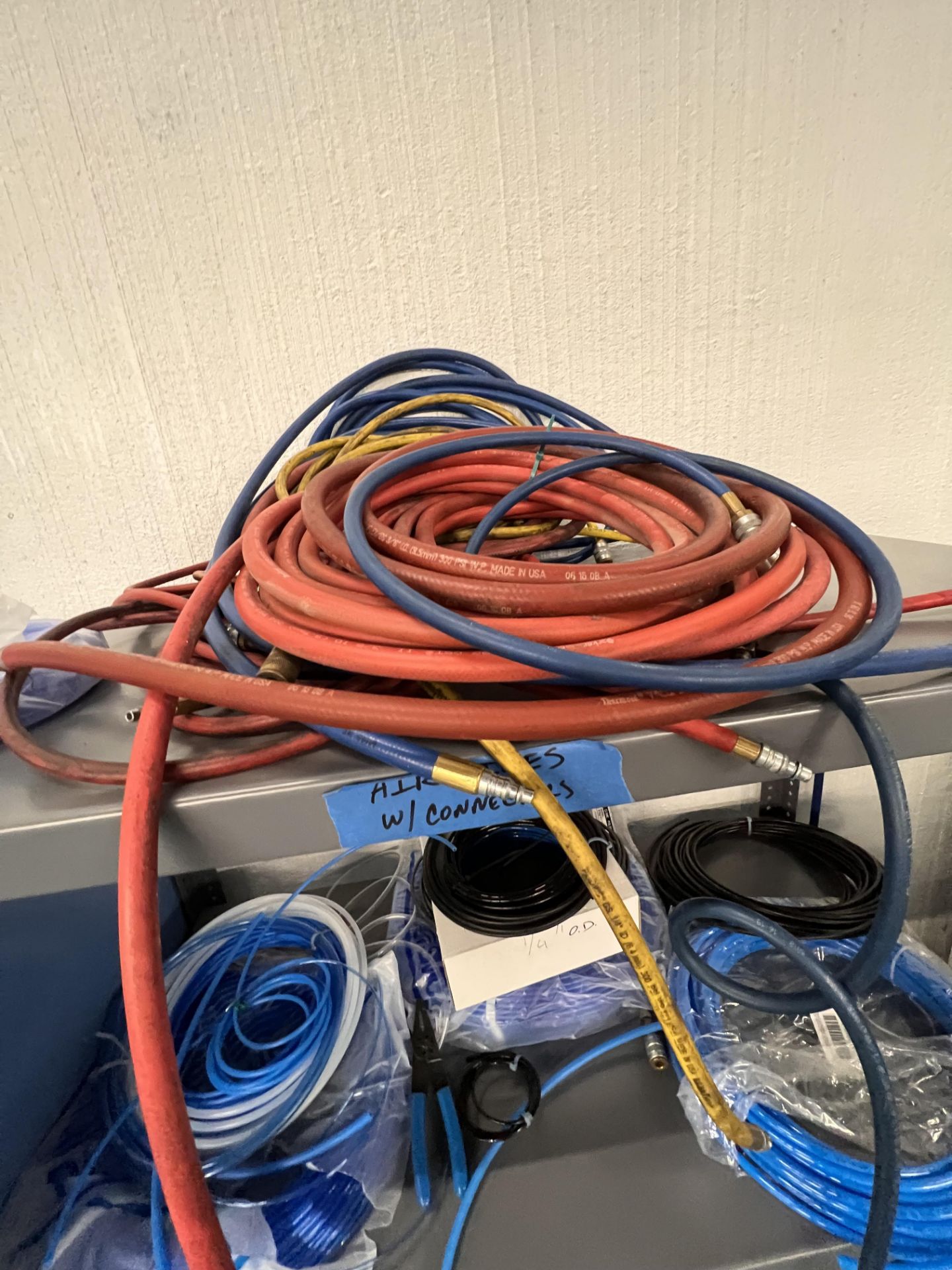 ASSORTED HOSES - Image 3 of 26