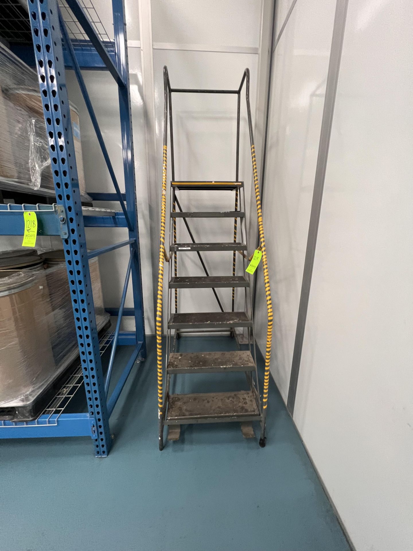 7-StepRRolling Safety Ladder - Image 2 of 2