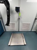 Mettler Toledo SS Floor Scale (Pre-Weigh Ste 1)