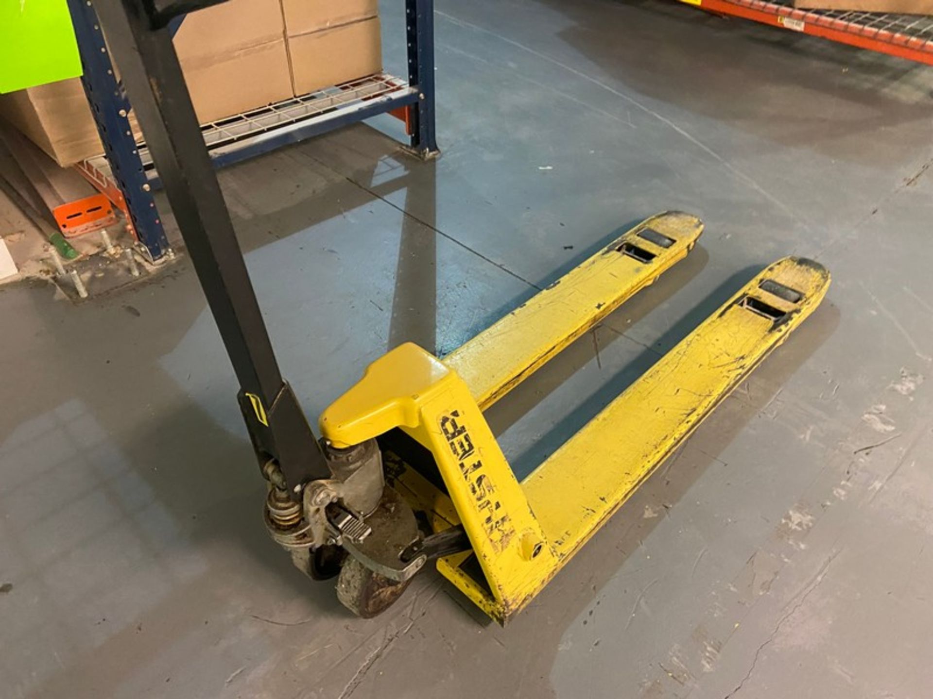 HYSTER HYDRAULIC PALLET JACK - Image 3 of 3