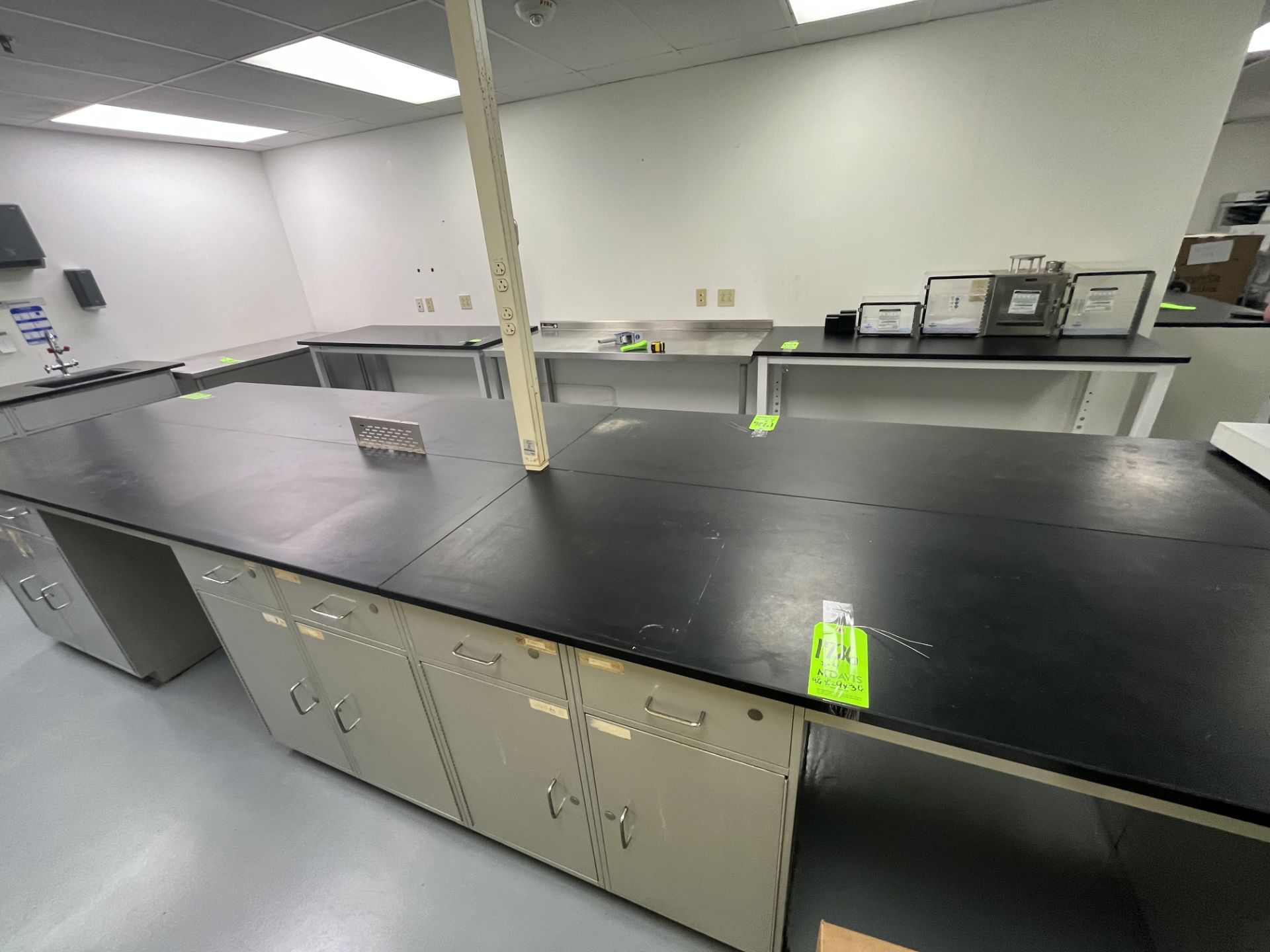 (4) ACID RESISTANT LAB COUNTER TABLE (112 Technology Dr., Coraopolis, PA 15108) (RIGGING AND - Image 3 of 4