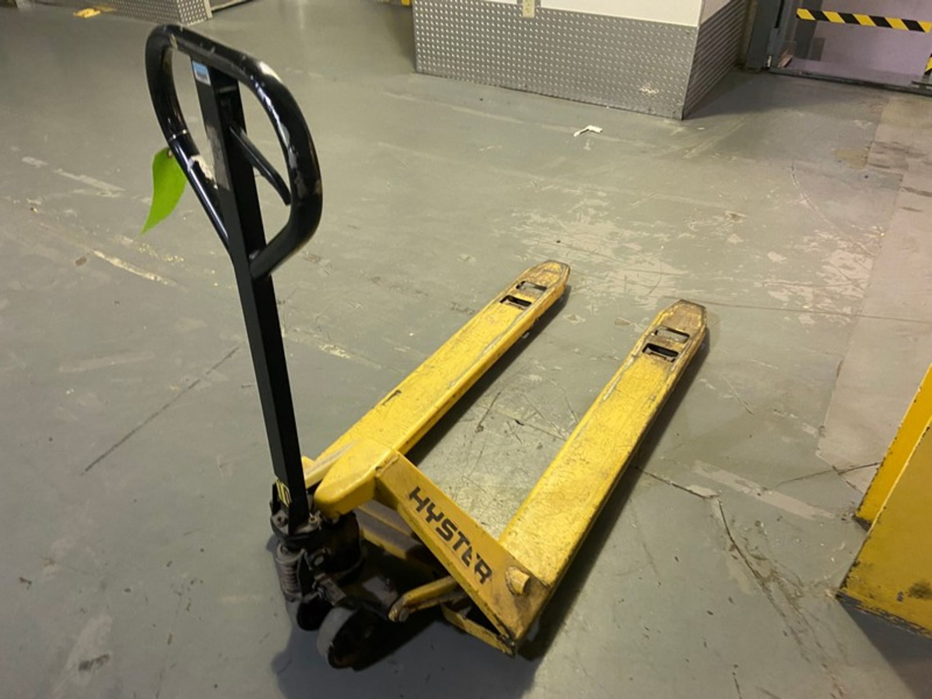 HYSTER HYDRAULIC PALLET JACK - Image 2 of 2