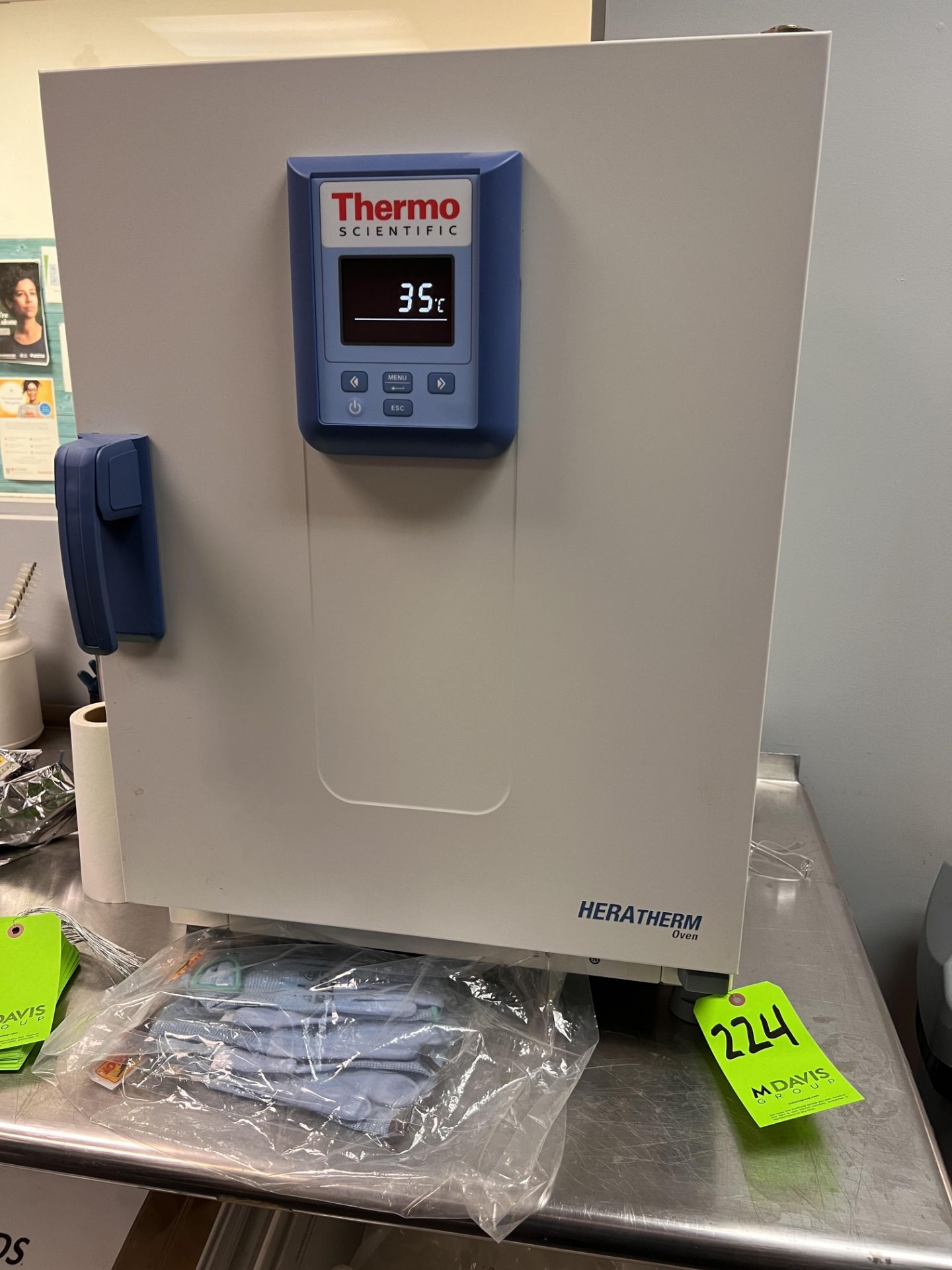 2021 THERMO SCIENTIFIC HERATHERM OGS60 LAB OVEN, MODEL HERATHERM OGS60, S/N 42814402