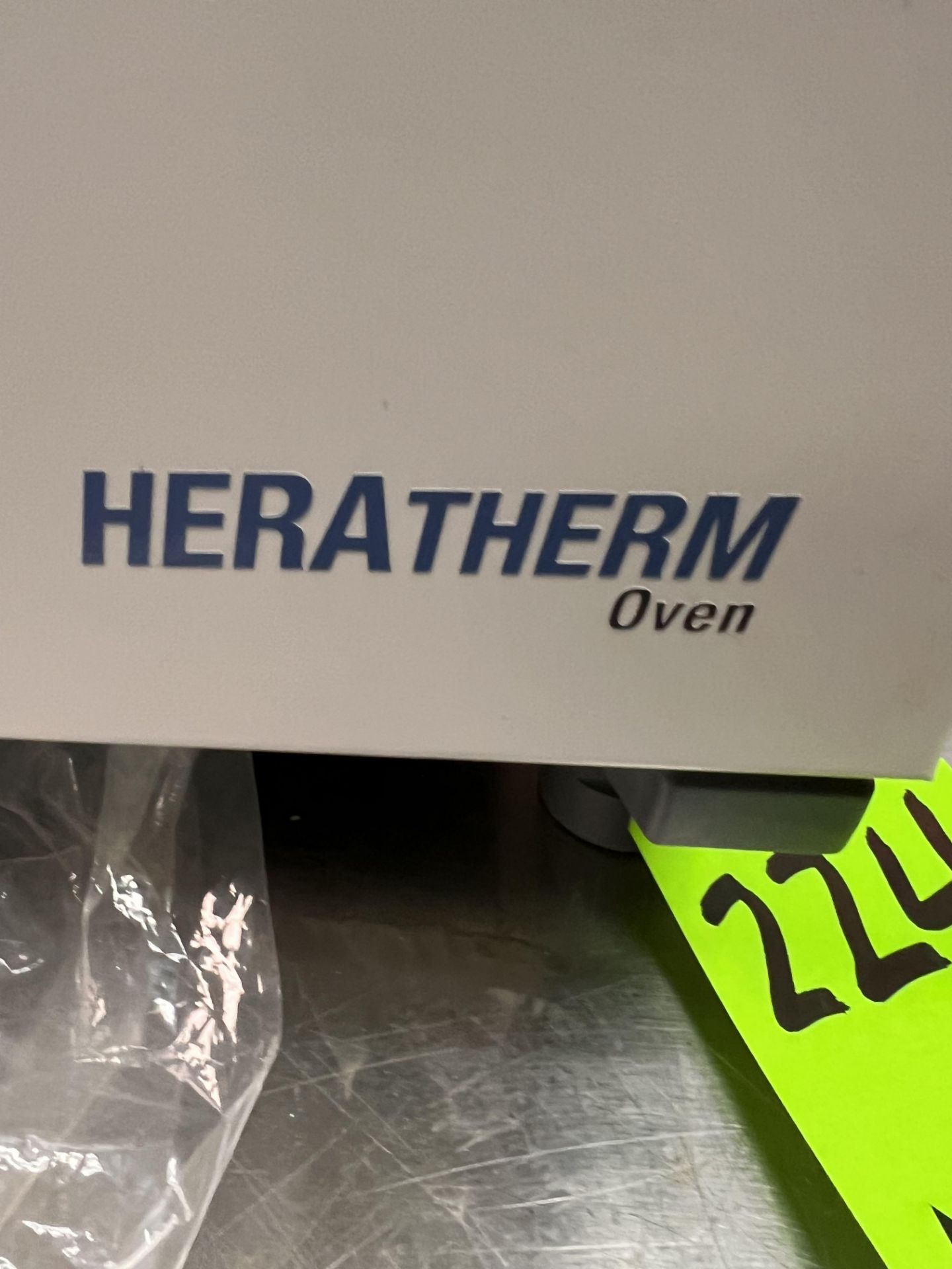 2021 THERMO SCIENTIFIC HERATHERM OGS60 LAB OVEN, MODEL HERATHERM OGS60, S/N 42814402 - Image 2 of 6