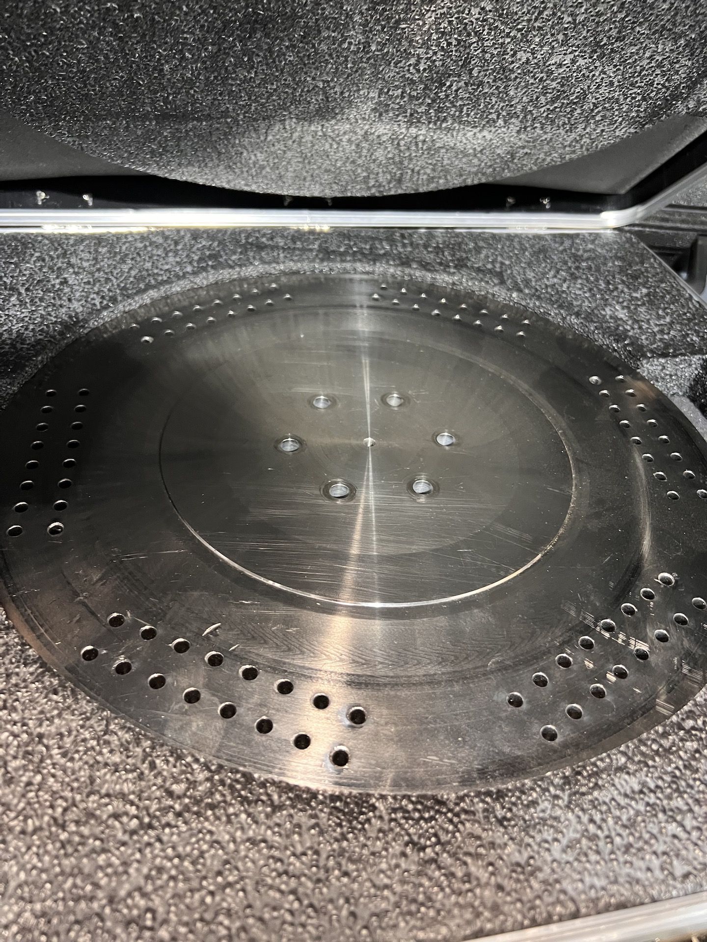 INDEX TOOLING, INCLUDES TAMPING PINS, MAGAZINES AND DOSING DISCS - Image 15 of 23