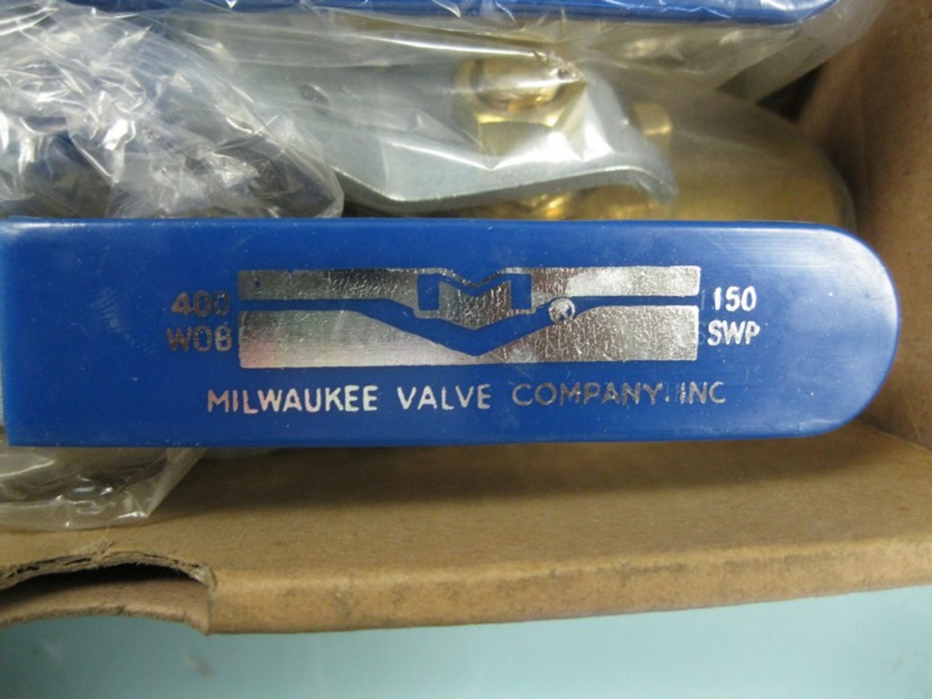 Lot (42) 1" Milwaukee Solder BA-250 400# WOG Brass Ball Valve NEW - Image 7 of 9