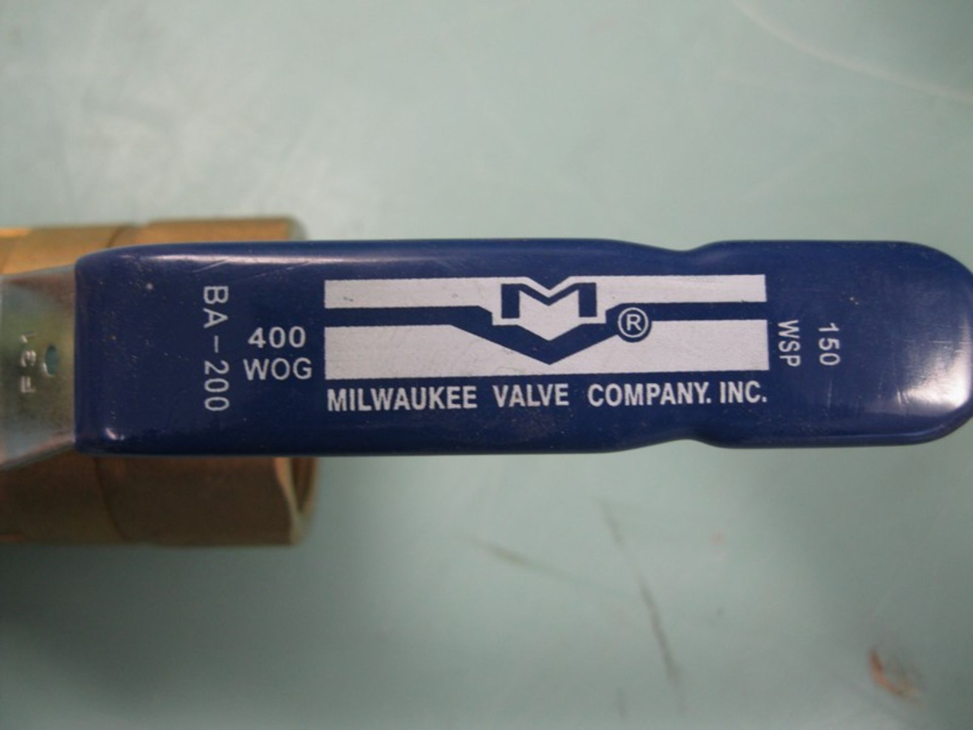 Lot (40) 1-1/4" NPT Milwaukee 400# WOG BA-200 Brass Ball Valve NEW - Image 4 of 7