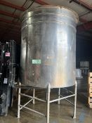 1000 Gallon (approx.) Stainless Steel Single Wall Tank-70" diameter, 60" straight side. Flat top and