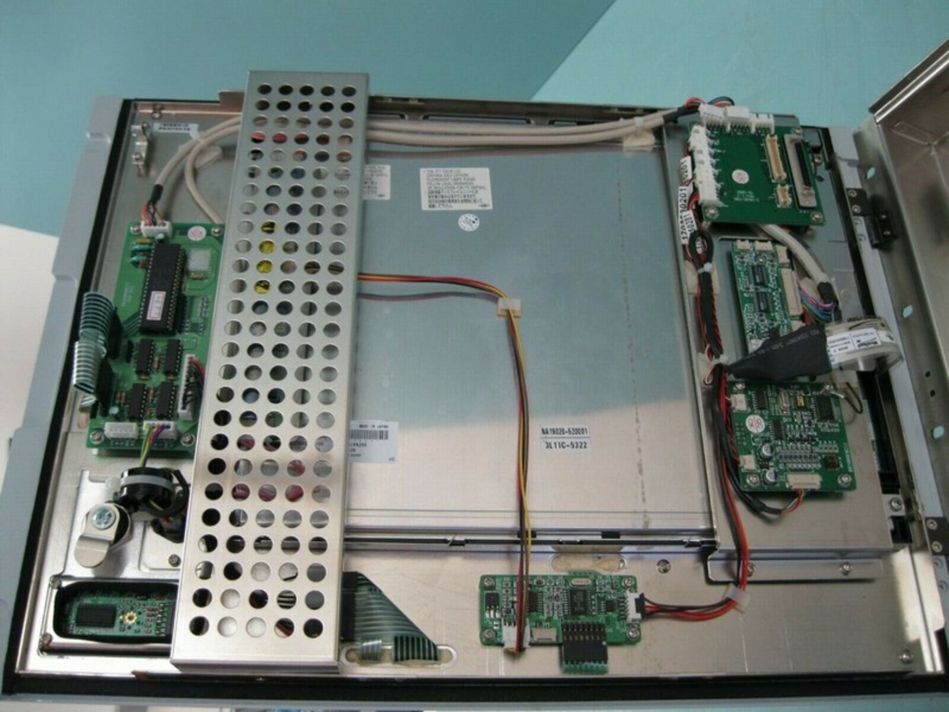 AAEON Operator Interface Fujitsu FLC38XGC6V-06 LCD Unit Display (NOTE: Packing and Palletizing Can - Image 4 of 5