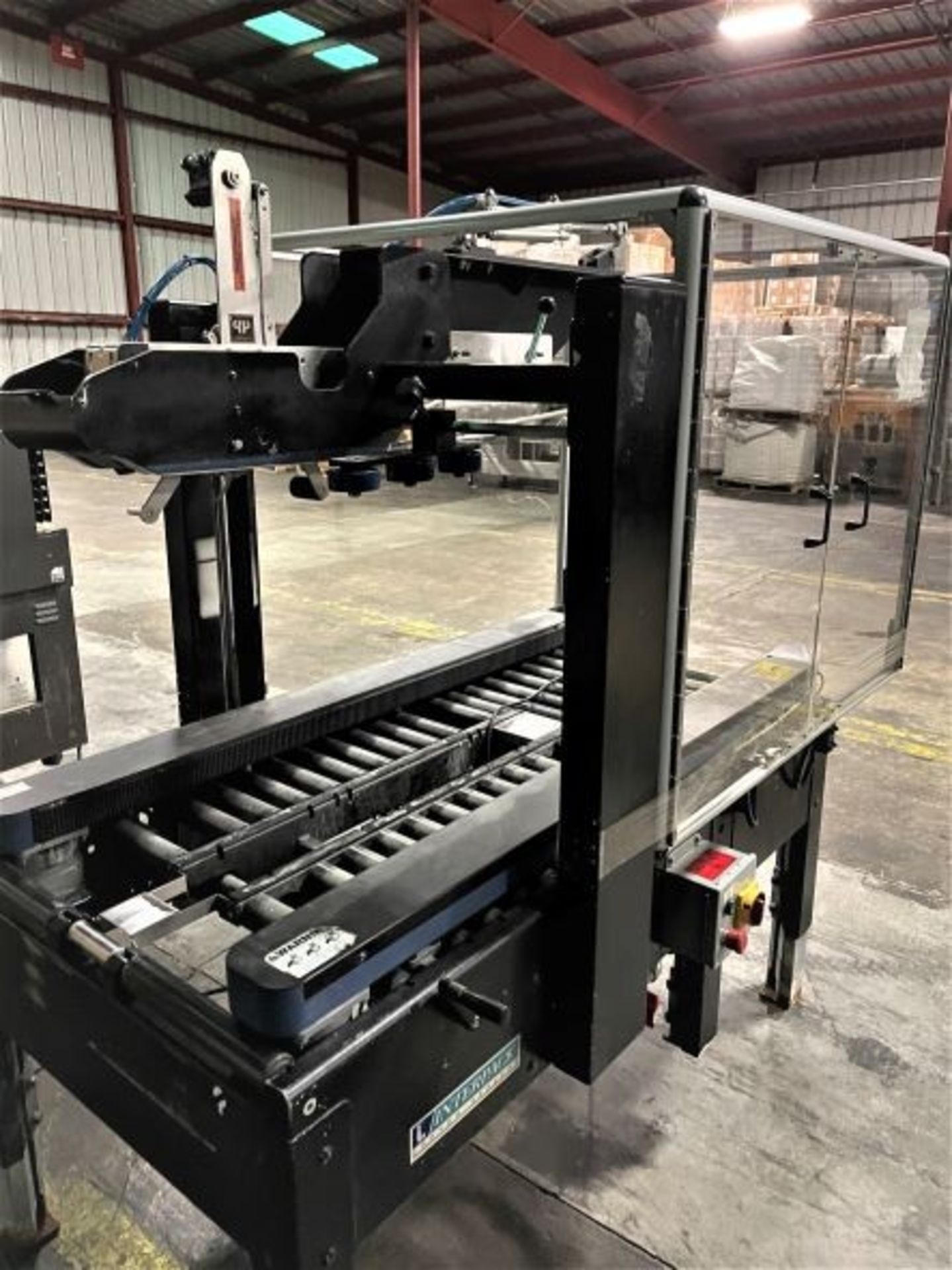 Interpack Top and Bottom Case Sealer Taper, Model UA 262024-B, S/N TM09511 E 001 with Autoflap, - Image 7 of 8