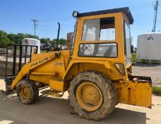 John Deere Tractor Loader - ID # T0210CC757844 (9,750 Hours), Batteries are in good shape, working
