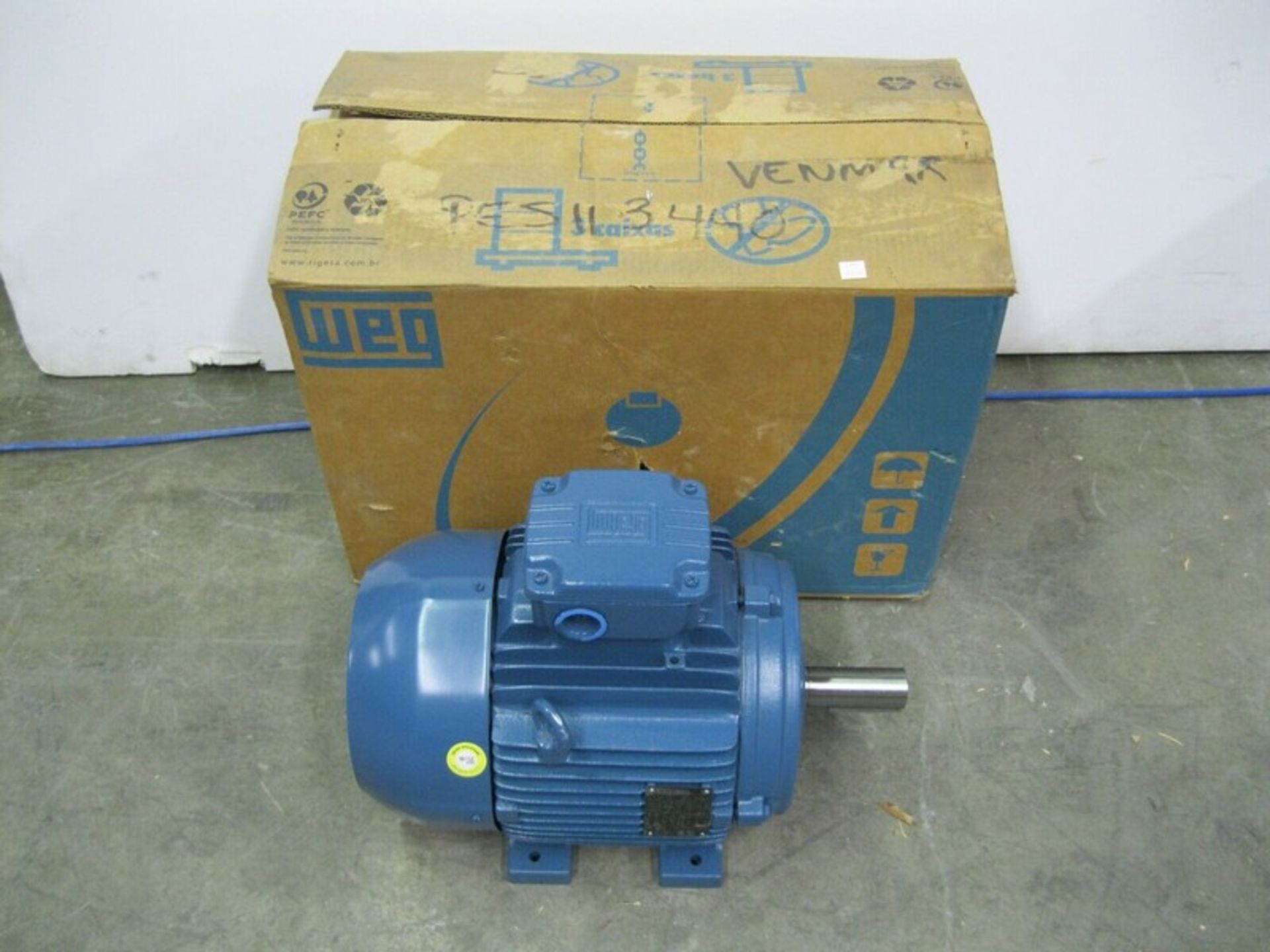 Weg 00718ET3E213TF3 7.5 HP NEMA Premium Motor Shaft Diameter: 1.375" NEW (NOTE: Packing and