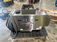 Electro Steam / TruBlu Cleaner, Model LG-20, S/N 41926, Year 2016, Hours 91, Volt 480 (Load Fee $