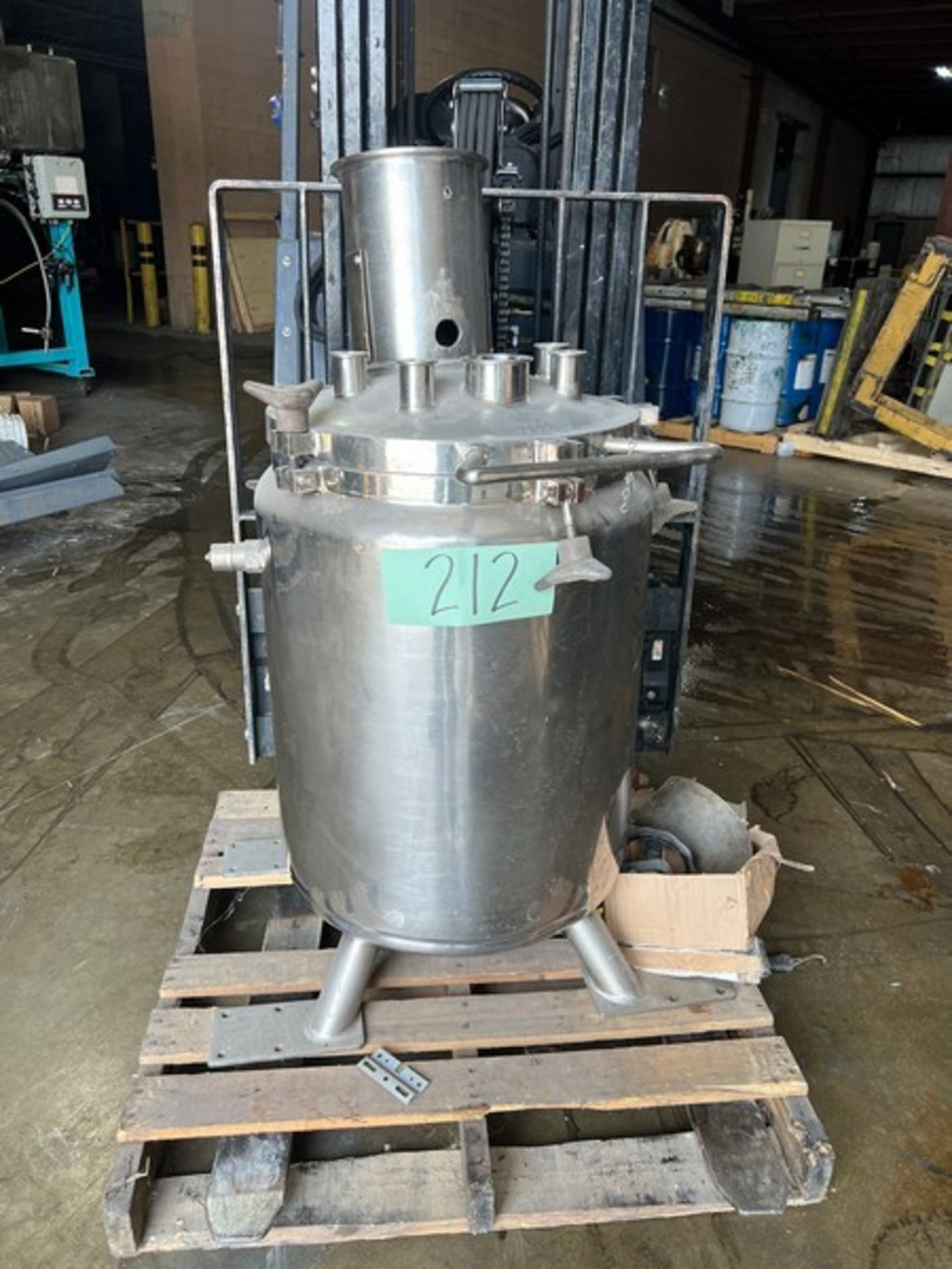 Lee Industries 100 Liter Stainless Steel Jacketed kettle (LOCATED IN IOWA, Free RIGGING and