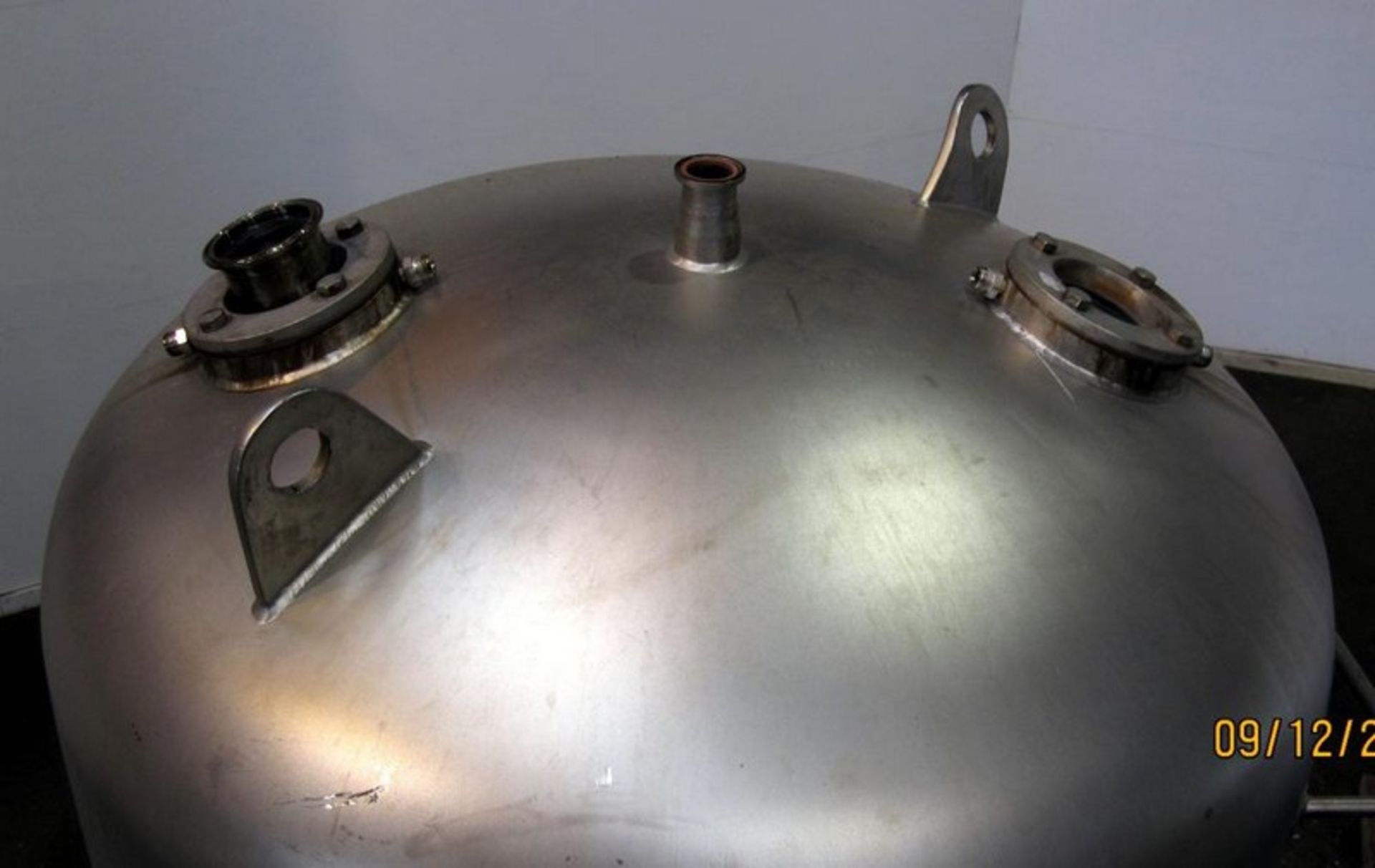 Used- Japrotek Pressure Tank, Aprox. 275 Gallon, 304 Stainless Steel, Vertical. Approximately 38" - Image 6 of 7