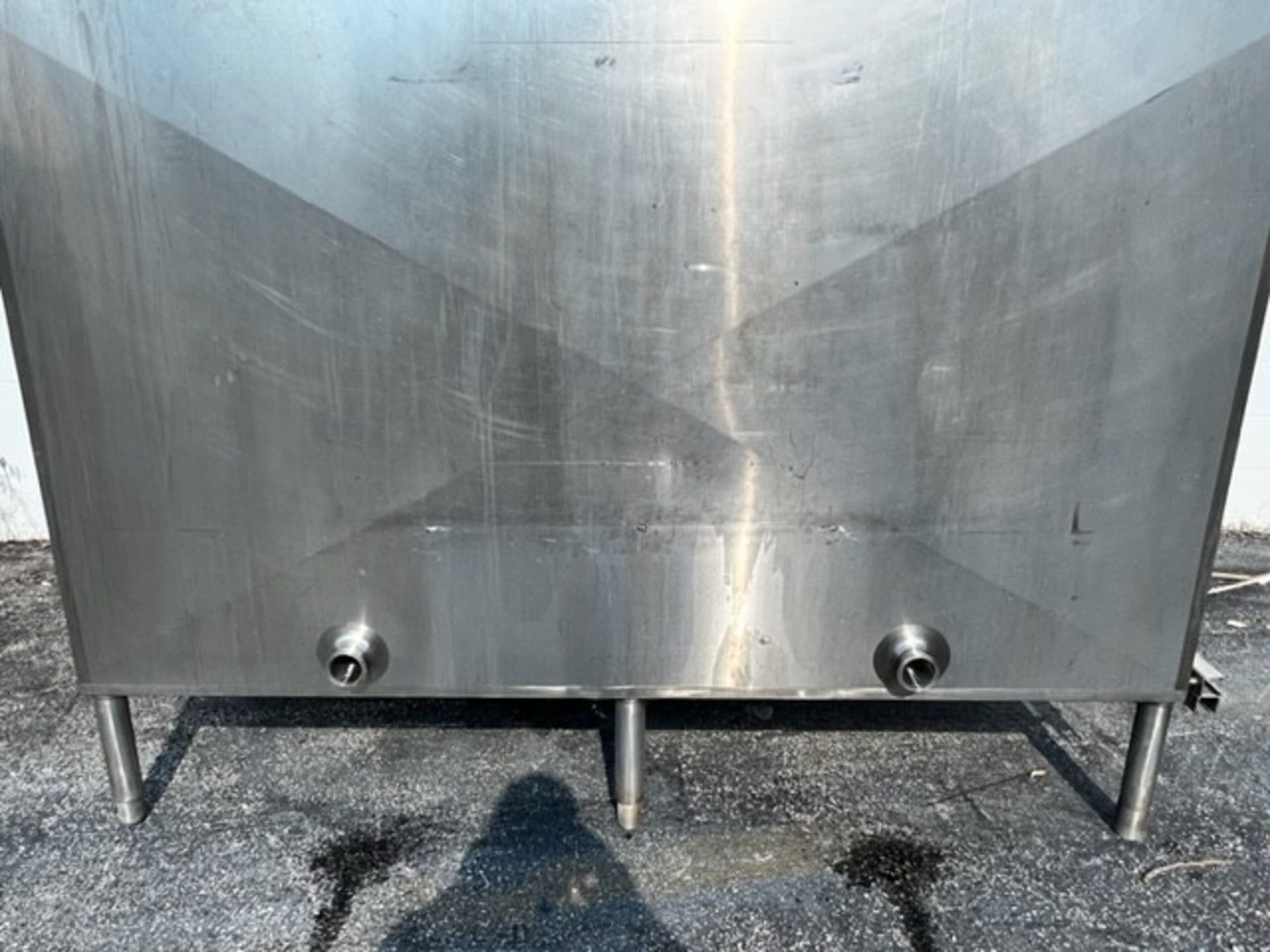 Feldmeier 350 Gal. x 2 Flavor Tank, S/N E-690-02, Jacketed with 2.5 inch Outlets, Agitation in - Bild 4 aus 7