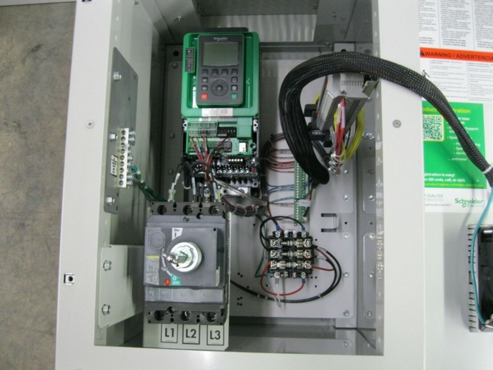 Schneider ATV660U07T4N2GNWABJ Altivar Process Enclosed Drive 1 HP NEW (NOTE: Packing and - Image 7 of 7