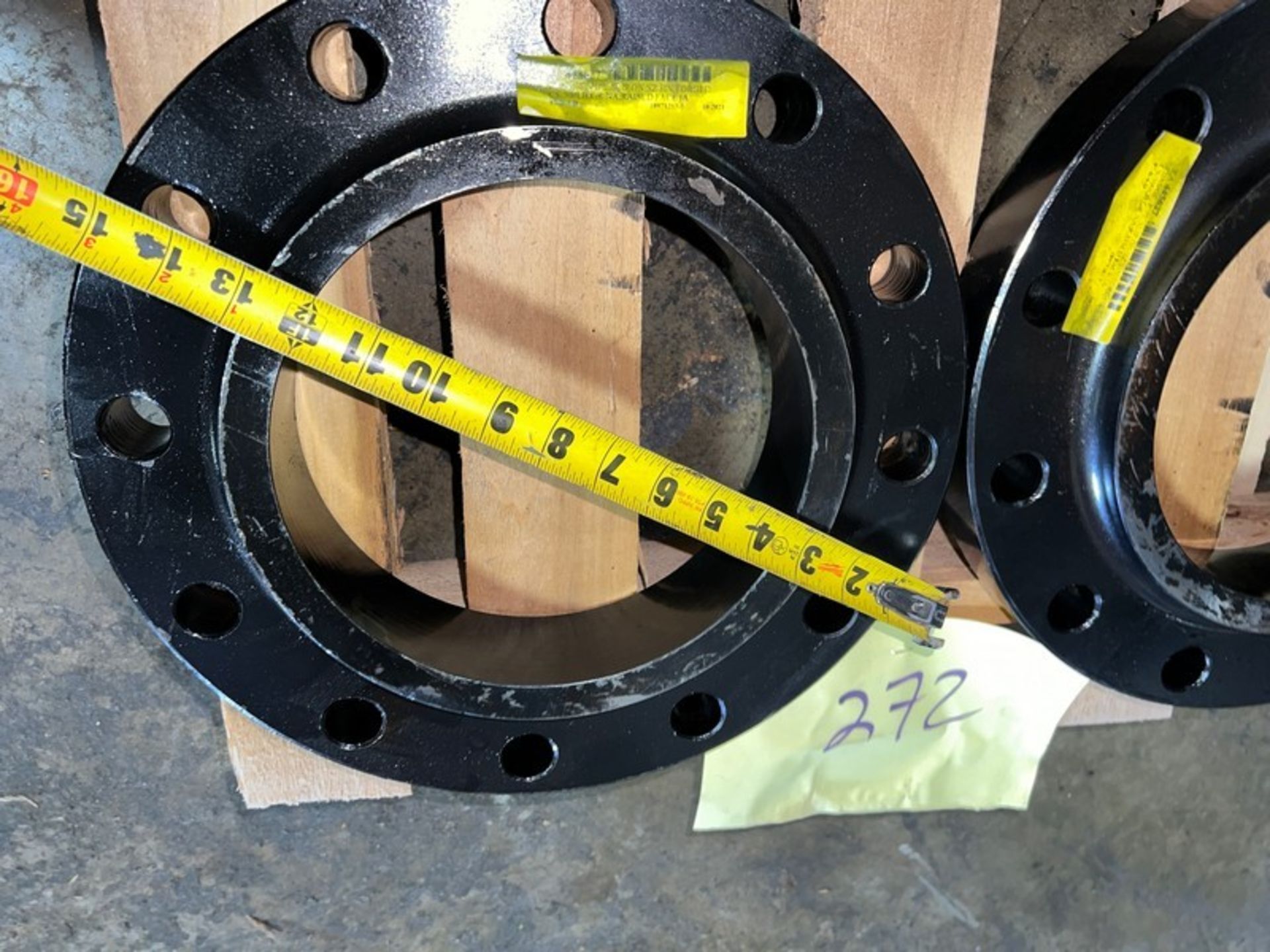 One Lot 9 Cast Iron Pipe Flanges 15" OD, 8.5" ID, 12 Bolt Holes, 1.5" thickness, 2.5" bore depth ( - Image 6 of 7