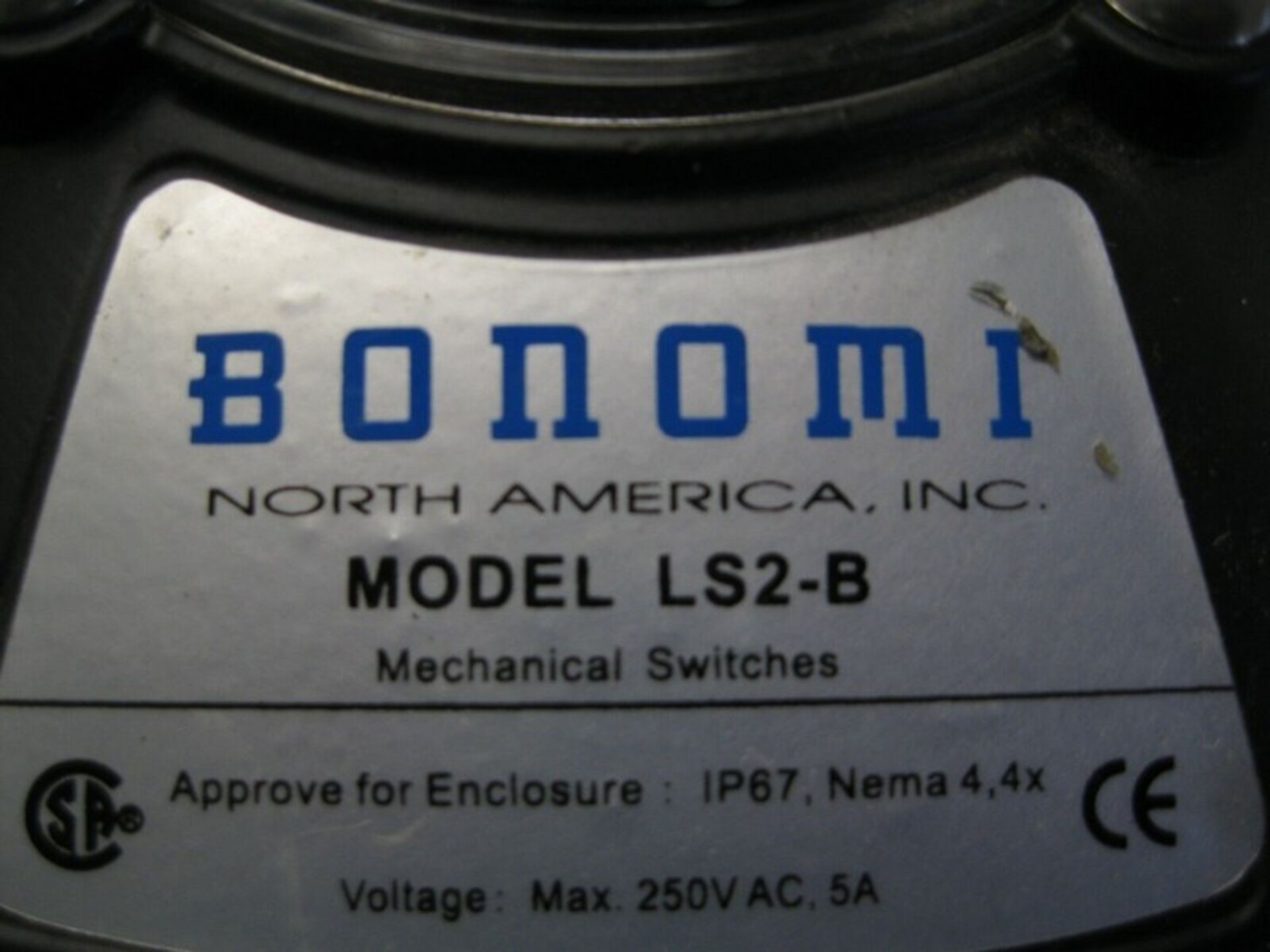 Lot (3) 1" NPT Bonomi SS Ball Valve Valbia DA 52 Actuator (NOTE: Packing and Palletizing Can Be - Image 5 of 7