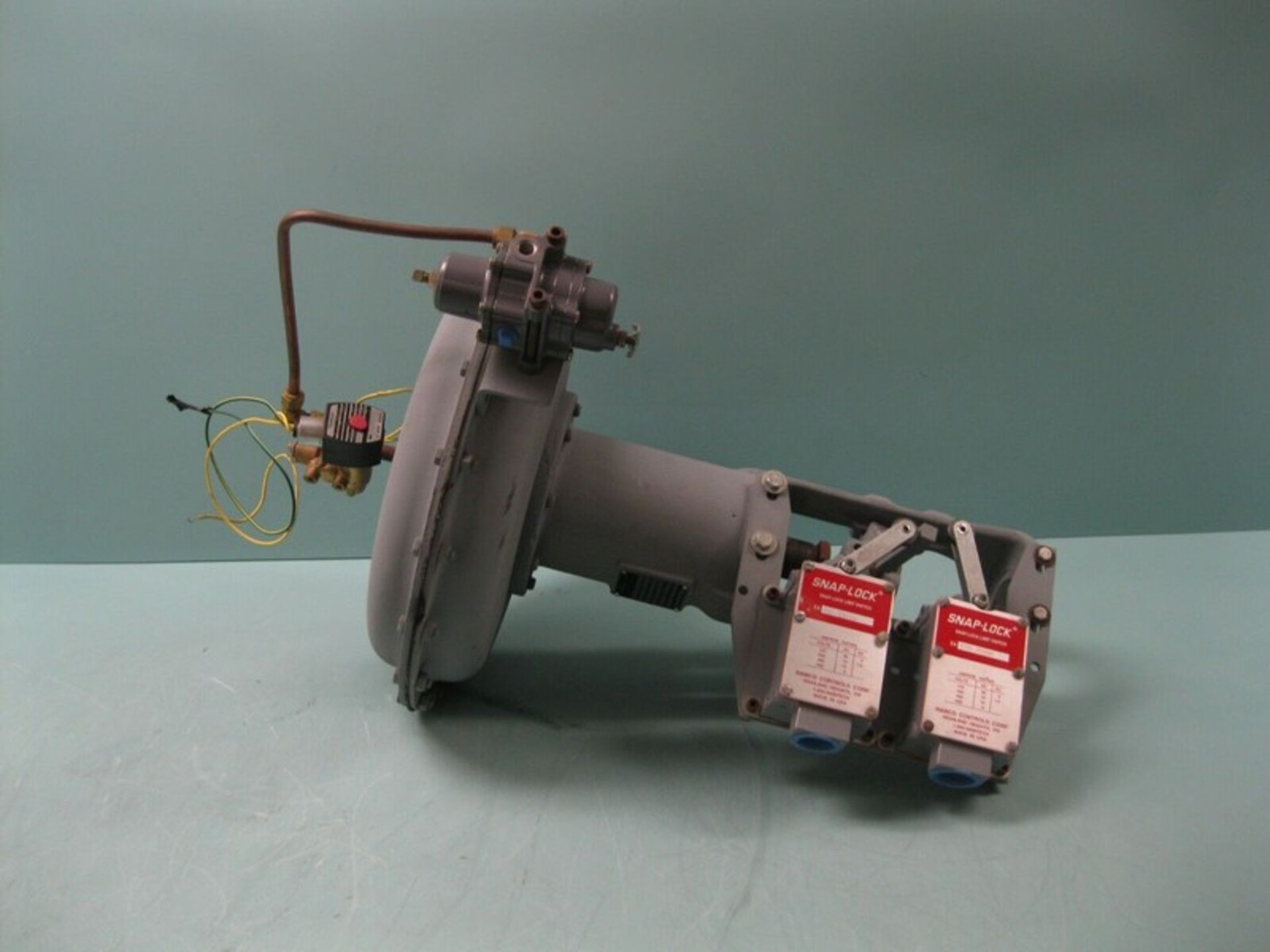 Flowserve Size 140 Diaphragm Actuator (Handling Fee $50) (Located Springfield, NH) - Image 3 of 5