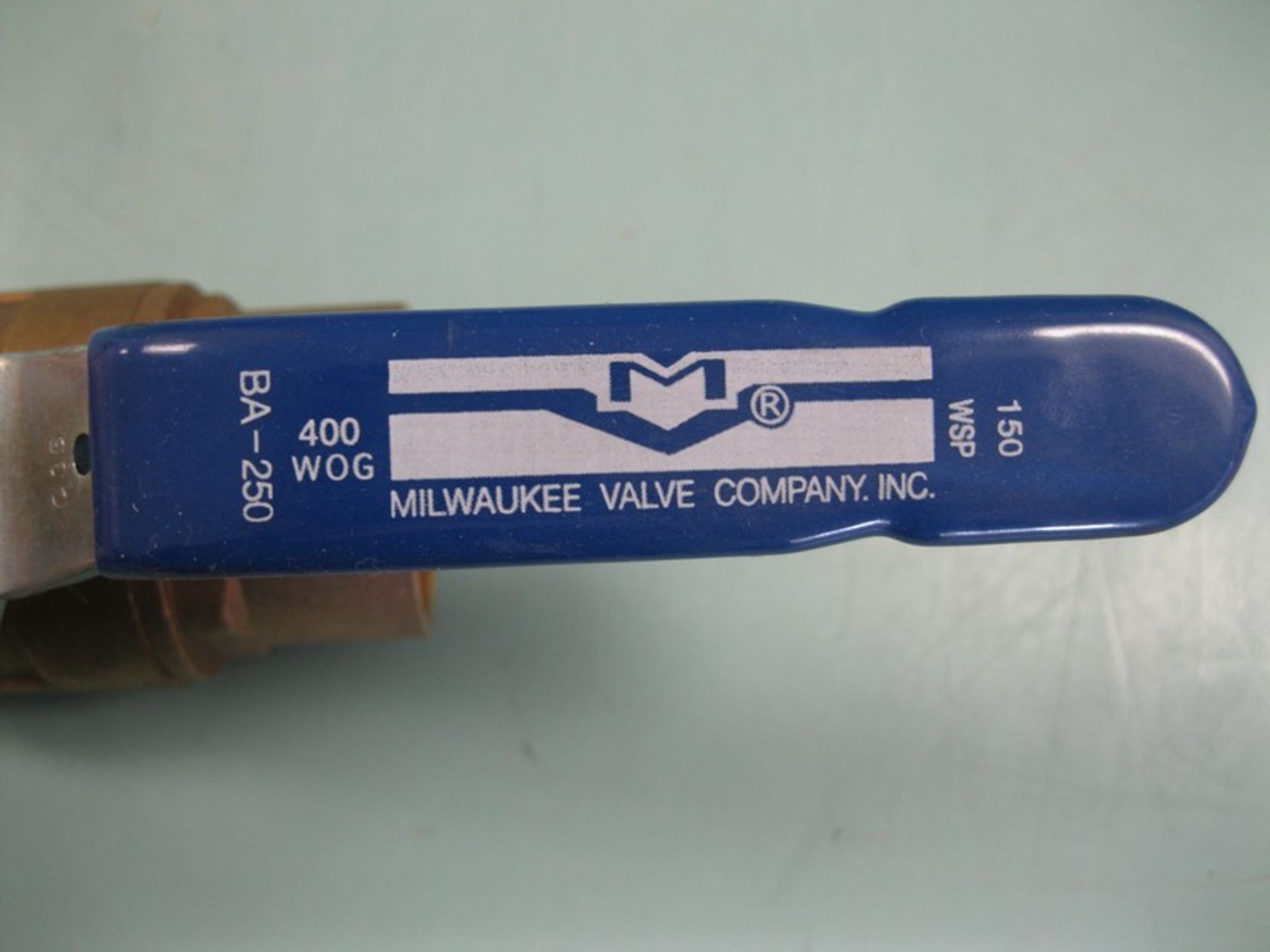 Lot (18) 1-1/4" Milwaukee Solder 400# WOG BA-250 Brass Ball Valve NEW - Image 3 of 5