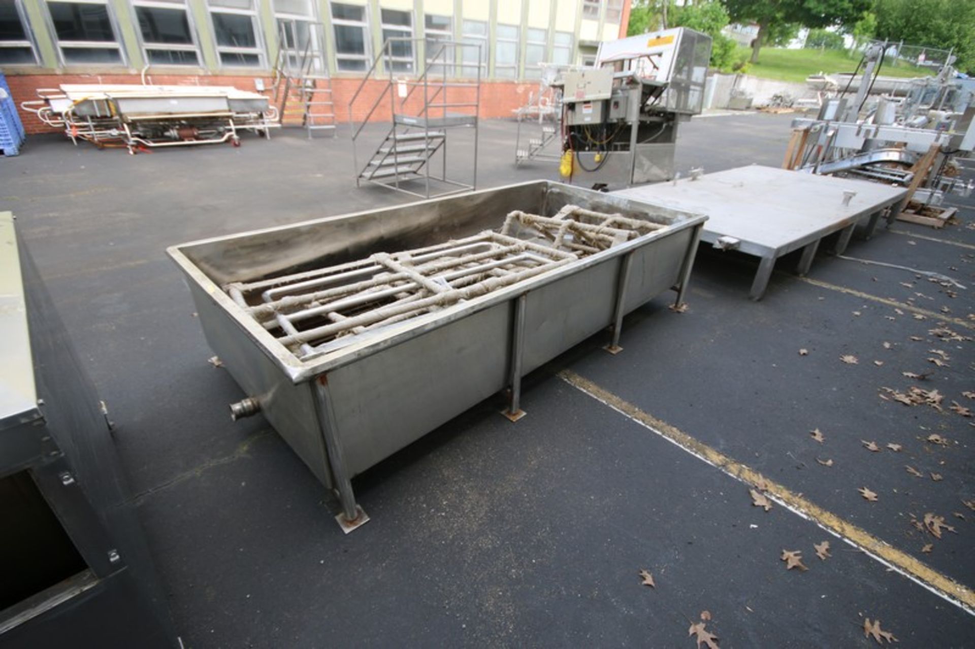 S/S Single Wall Container, with S/S Rail, OD: 10 ft. 3” L x 4 ft. 4” W x 21” Deep, Mounted on S/S - Bild 3 aus 3