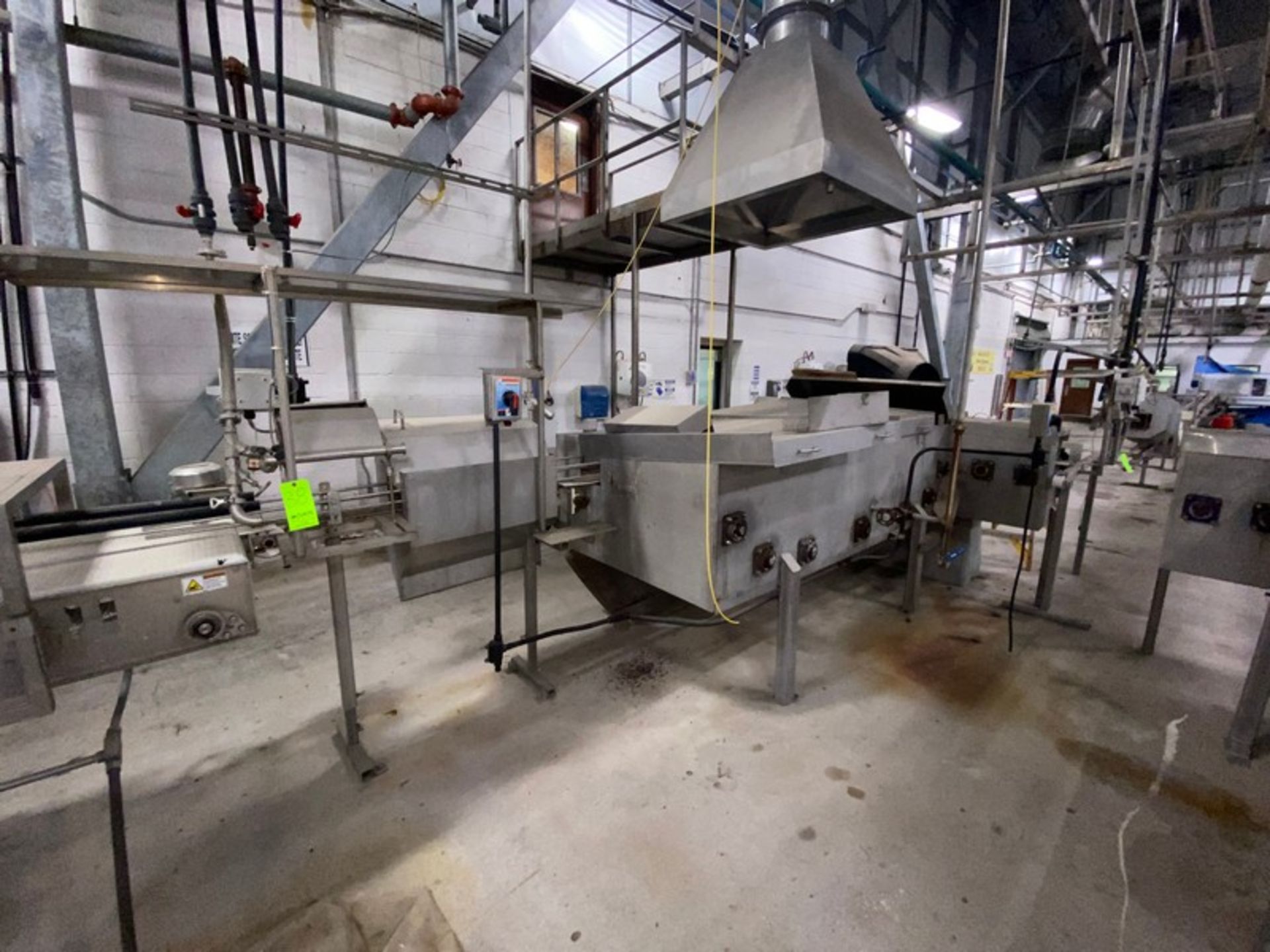 All S/S Can Wash Unit, with Assocated Drives & Flow Thru Conveyor (LOCATED IN CRYSTAL CITY, TX)