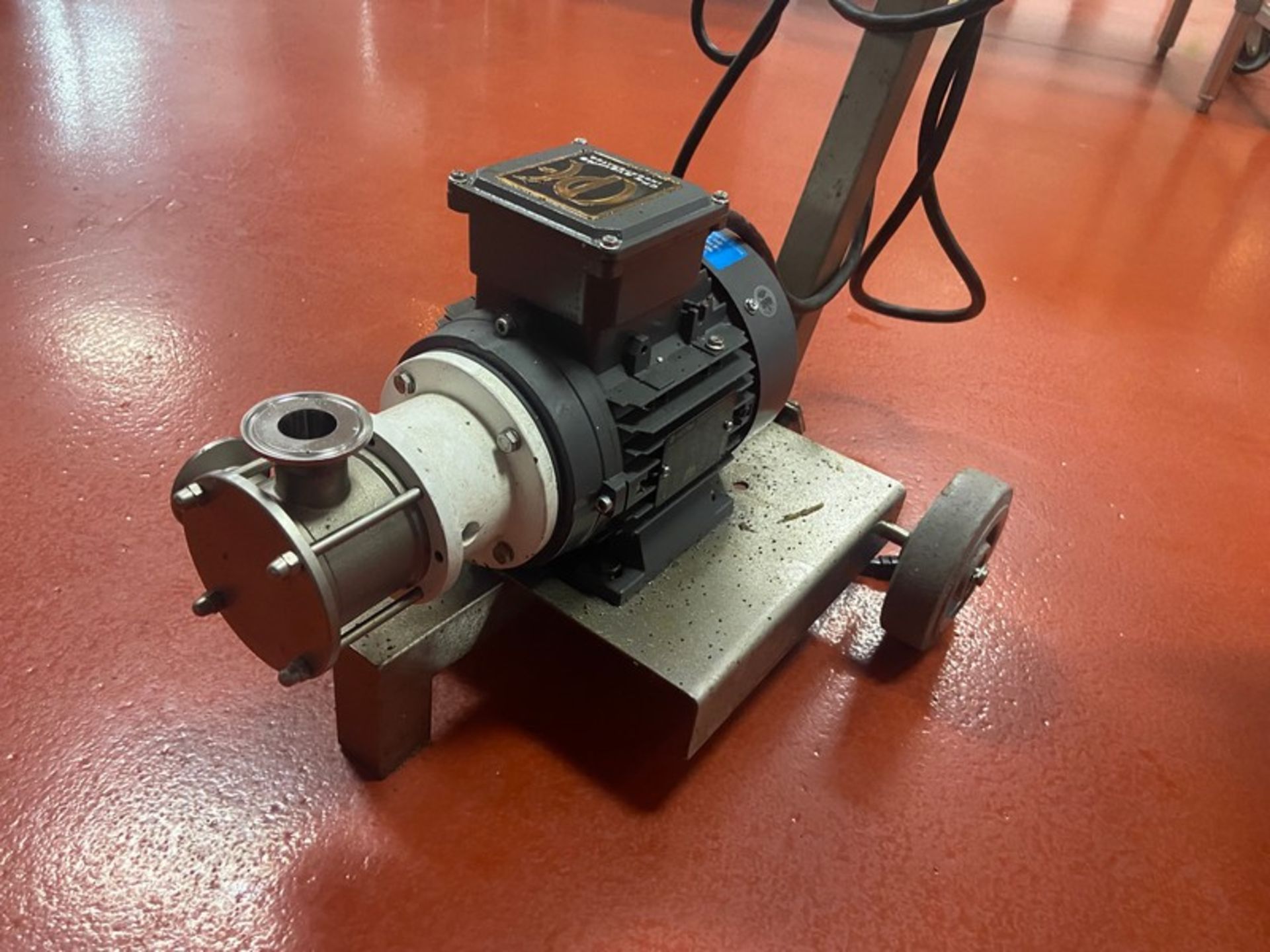 Aprox. 1 hp Centrifugal Pump, with S/S Pump Head & Motor, Mounted on S/S Portable Frame (LOCATED - Image 3 of 8
