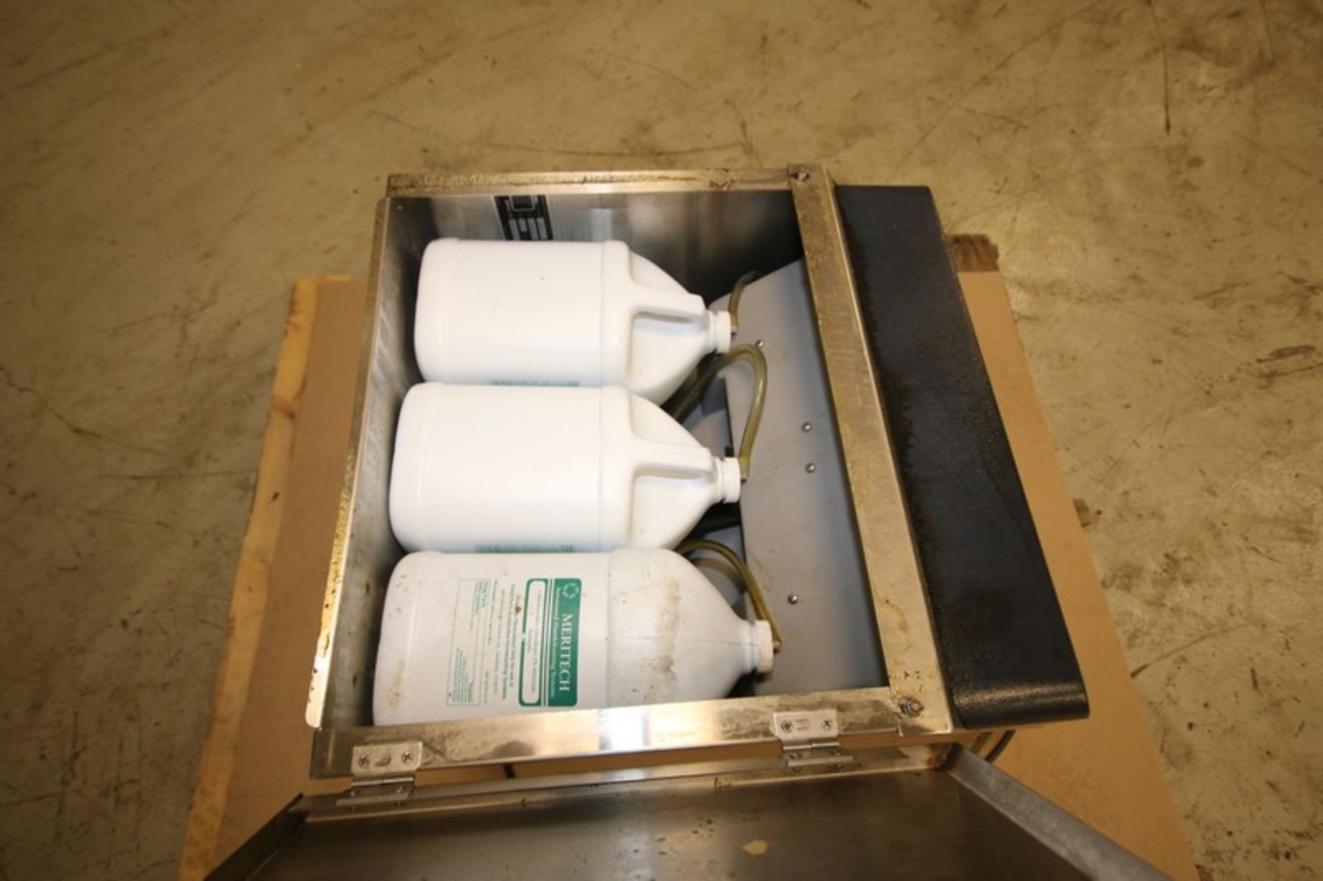 Meritech Automatic Hand Washer & Sanitizer, Model Cleantech 500EZ, SN 885EZ, 110V (INV#99126) ( - Bild 3 aus 4
