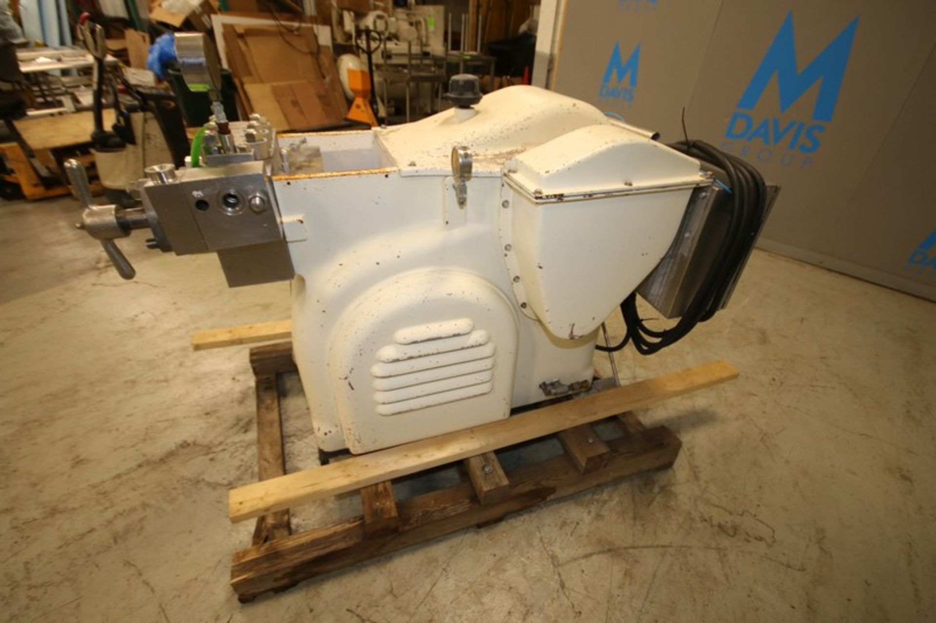 APV Gaulin 3-Piston Homogenizer, Model M6-5TBSX, SN 897-13553, Painted Exterior, 5000 psi, ( Note: - Image 7 of 9