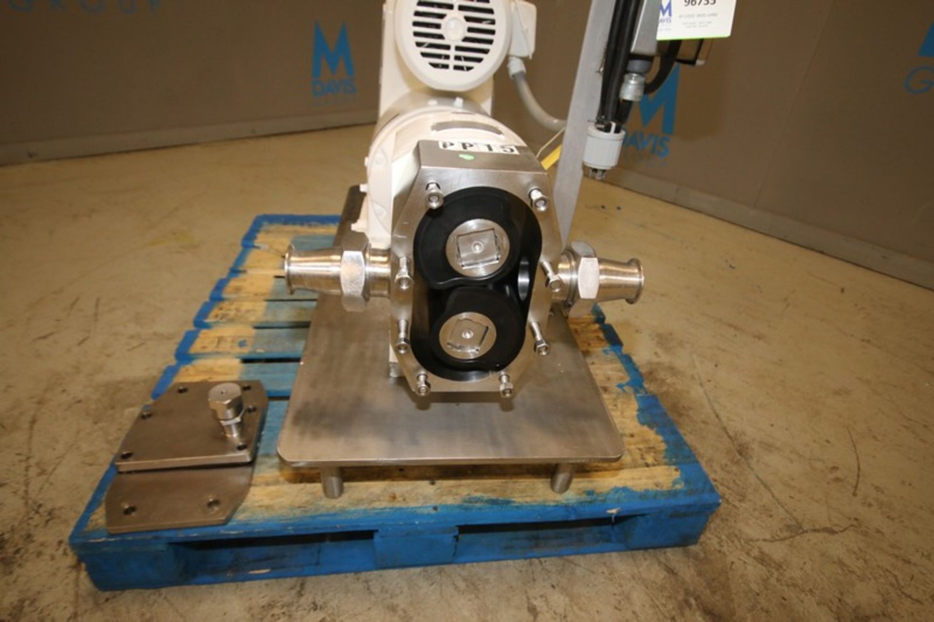 APV Crepaco Positive Displacement Pump, Size RRR, SN C-5513, with 2.5" Threaded S/S Head with 2" - Image 2 of 7