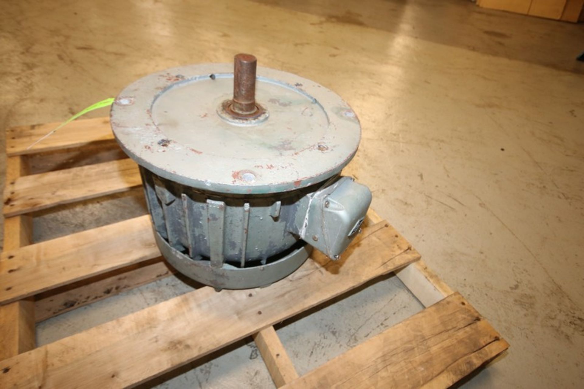 Likwifier / Blender Spare Motor, Aprox. 20 hp, (ID Plate Missing) (INV#96711) (Located @ the MDG - Image 3 of 3