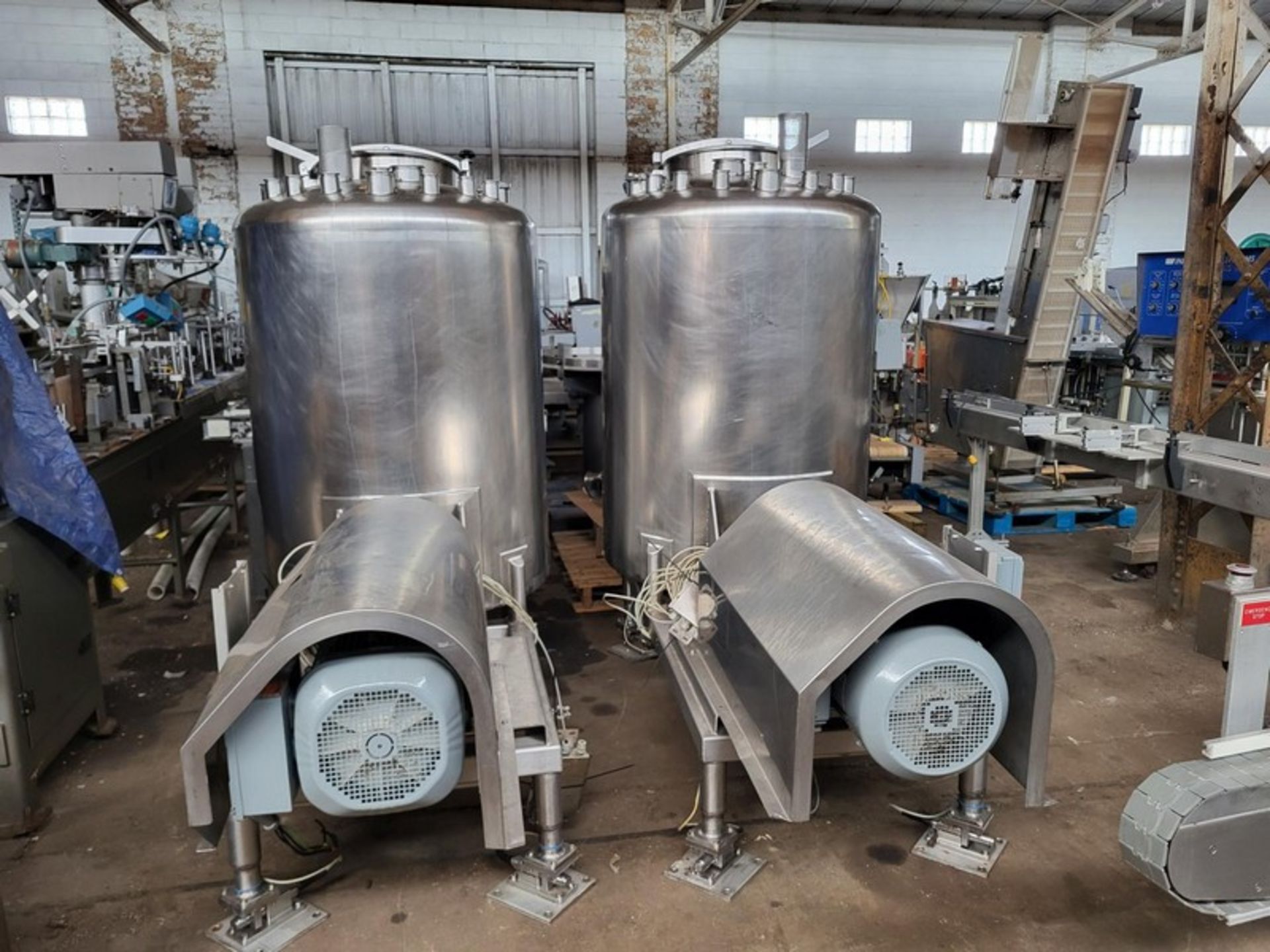 APV 350 gallon stainless steel food grade batch weigh mix tank. Size based on approx dimensions of