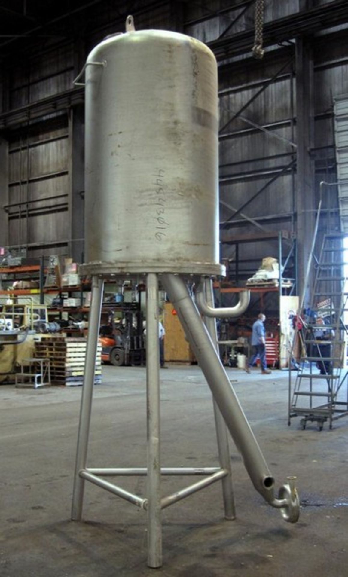 Used- Japrotek Pressure Tank, Aprox. 275 Gallon, 304 Stainless Steel, Vertical. Approximately 38" - Image 4 of 7