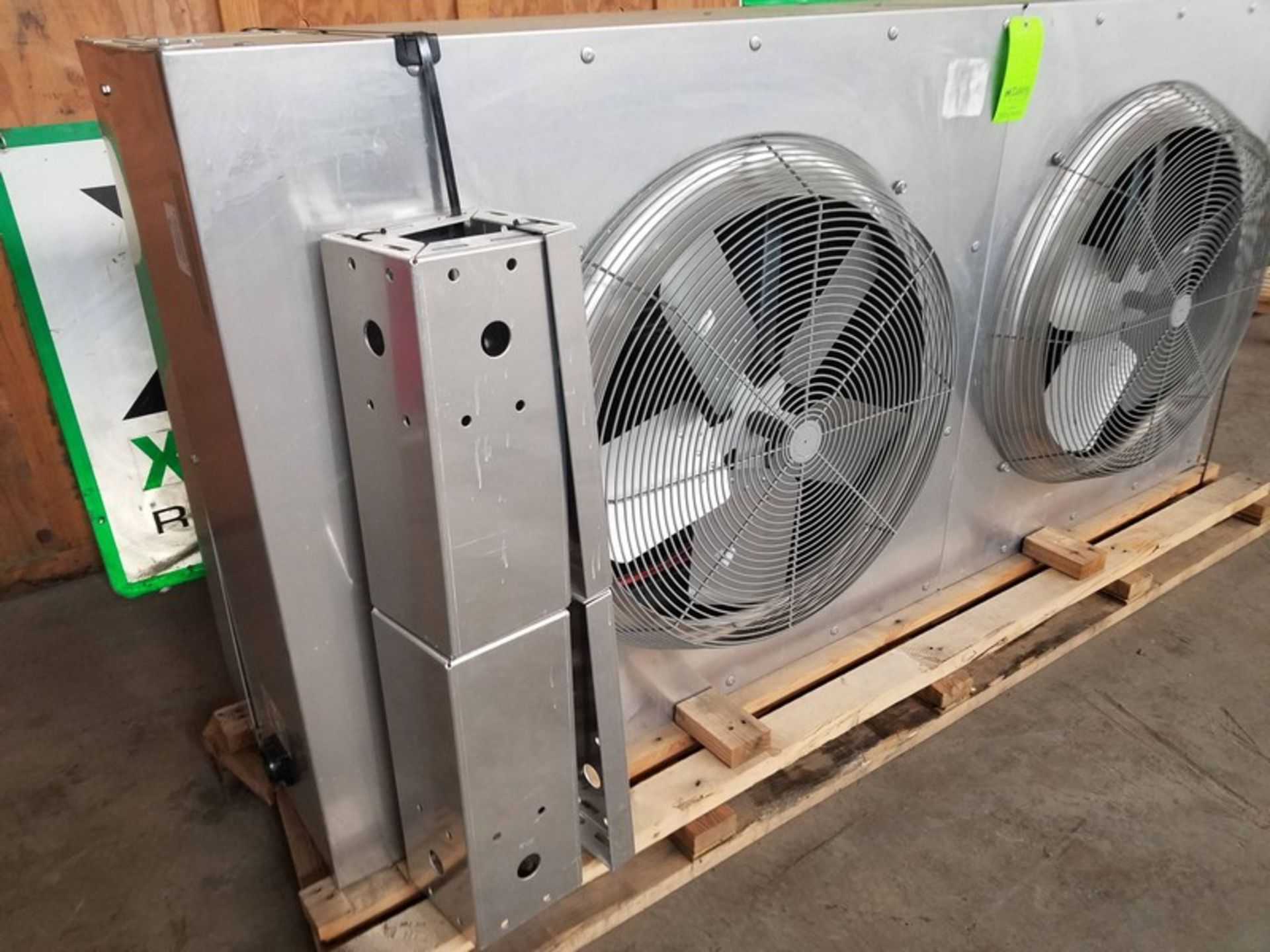 Liberty Dual Fan Condenser, Model DCDF205-A, S/N 0844C16632, Volt 460, Phase 3 (New) (Located Fort - Image 2 of 4