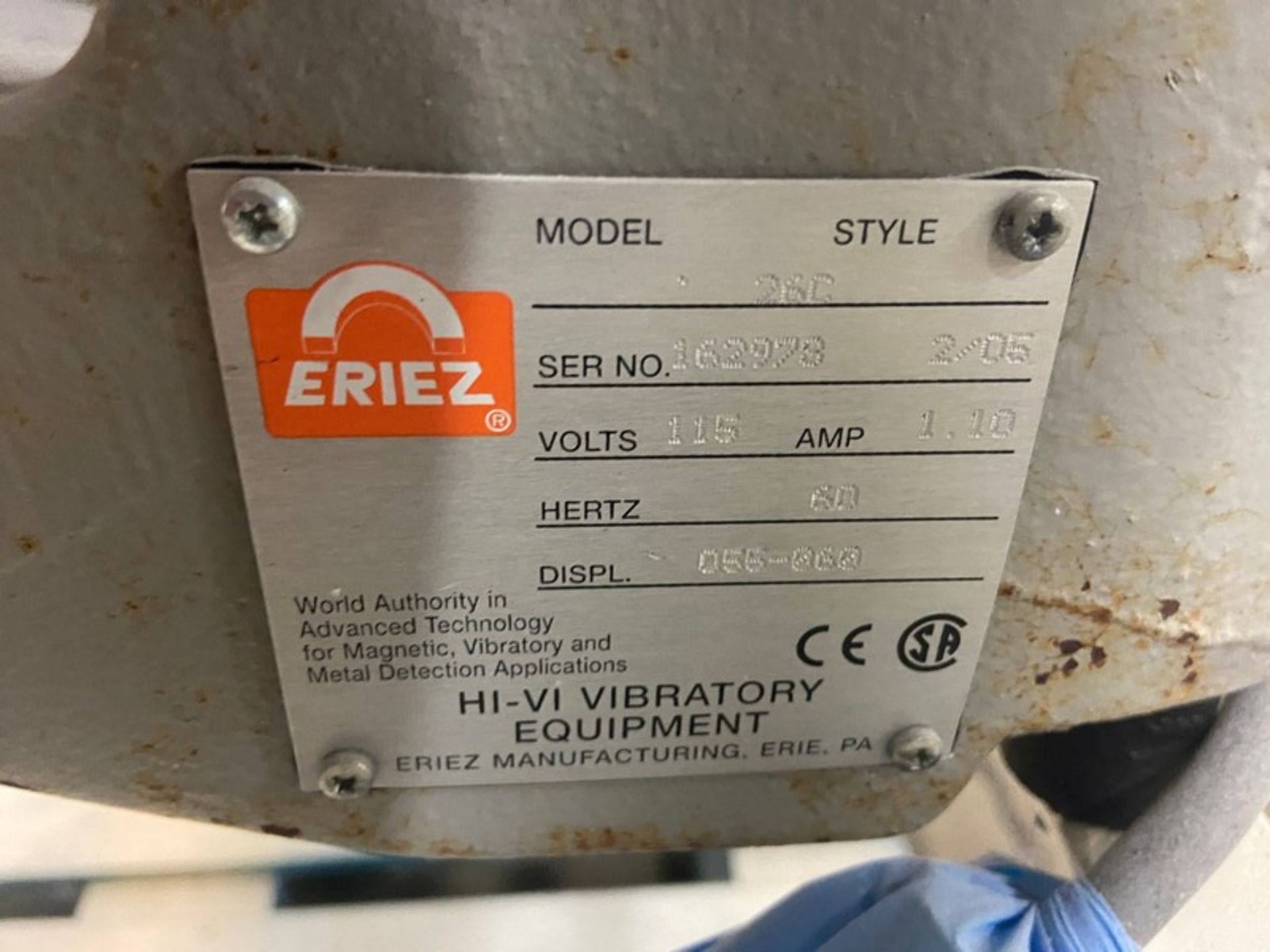 ERIEZ S/S Magnetic Feeder, M/N 26C, 115 Volts, with S/S Infeed Funnel, Mounted on Mild Steel - Image 4 of 8