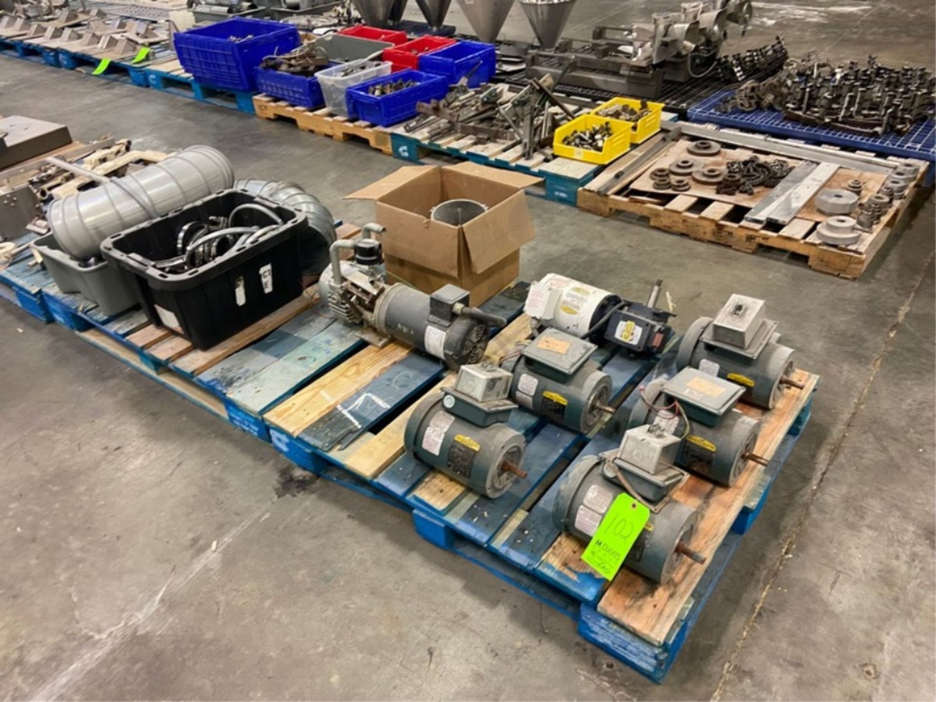 Lot of Assorted Motors, Vacuum Pumps, Duct, Base for Pole, Other Components (LOCATED IN ATLANTA,