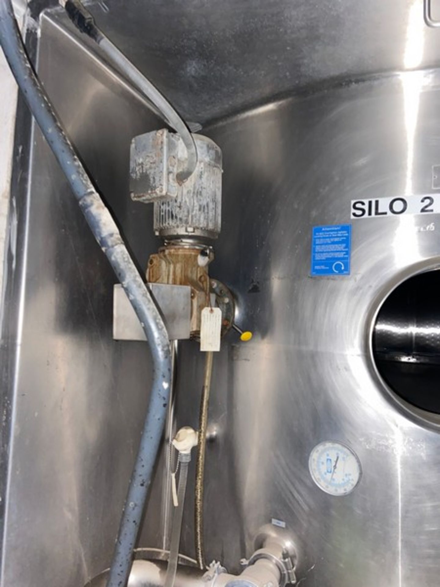 Mueller 40,000 Gal. Jacketed Silo, Design Pressure 150 PSI @ 100 F, with S/S Alcove, Glycol Jacket/R - Image 5 of 8