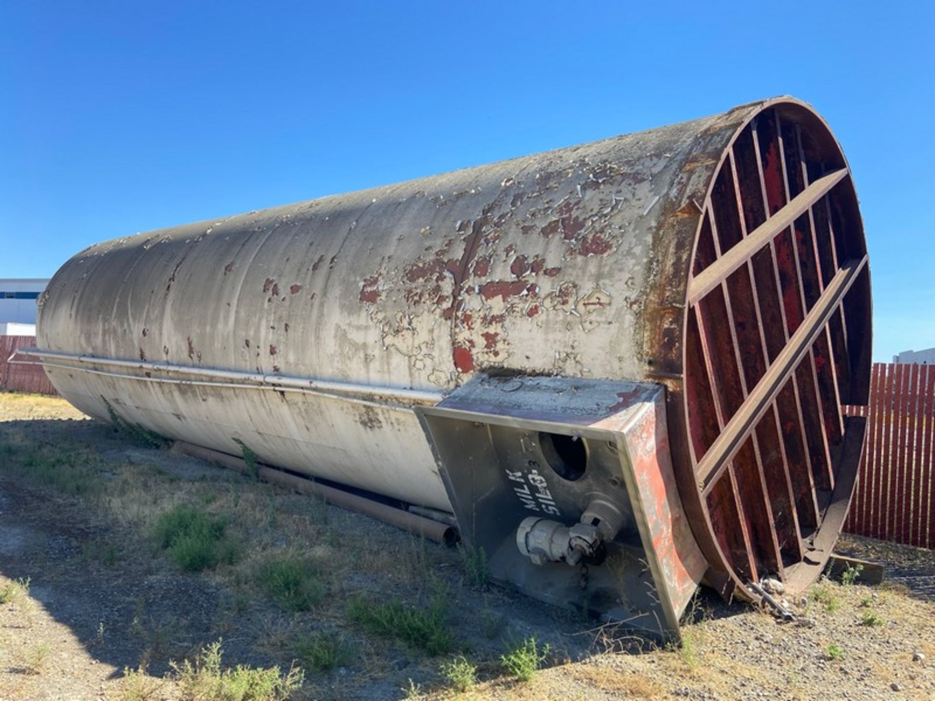 C.E. Howard Corporation 30,000 Gal. S/S Silo, M/N 13455-A, S/N 10597, with S/S Alcove (LOCATED IN MA