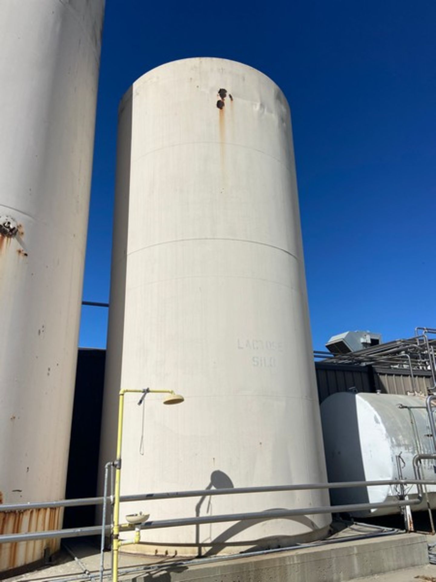 Dairy Craft 20,000 Gal. S/S Silo, S/N 73J747, with S/S Alcove with Horizontal Agitation (LOCATED