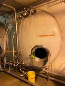 Aprox. 6,000 Gal. S/S Horizontal Tank, with Dual CIP Spray Balls, with Vertical S/S Agitation,