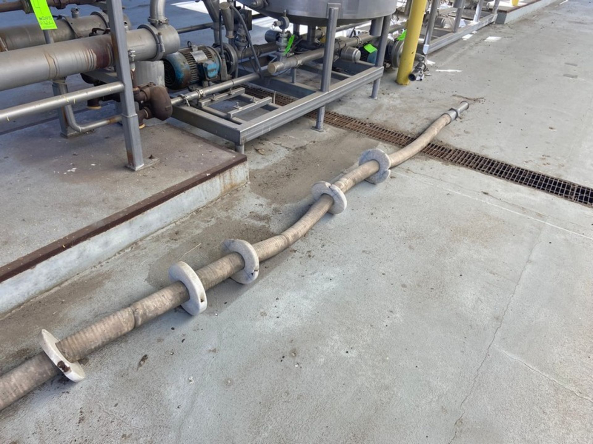 (2) Sanitary Coupler Transfer Hoses (LOCATED IN MANTECA, CA)(RIGGING, LOADING, & SITE MANAGEMENT FEE - Image 3 of 5