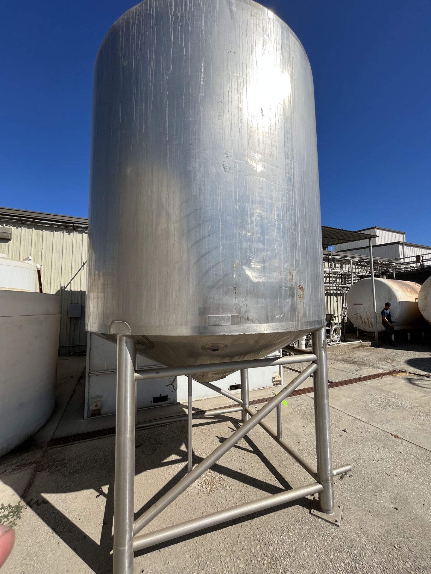 Sani-Fab Jacketed S/S Tank, Tank Dims.: Aprox. 7 ft. Tall x 80” Dia., Cone Bottom, Mounted on S/S - Image 2 of 9