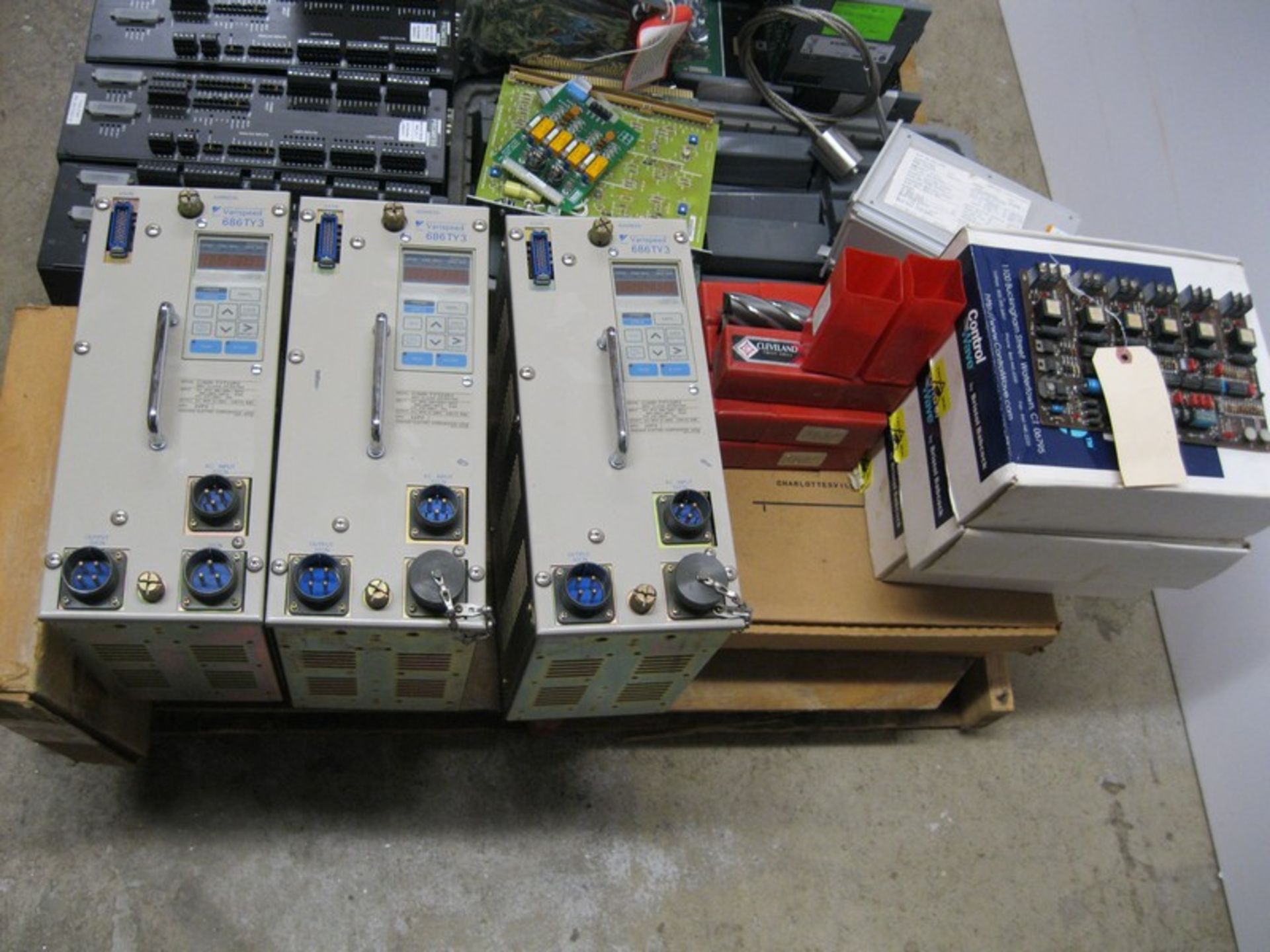 Pallet Miscellaneous Micro Motion, ABB, Siemens (Loading Fee $50) (Located Springfield, NH) (NOTE: - Image 6 of 7